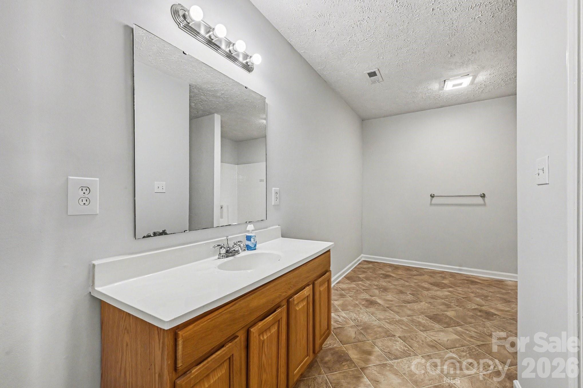 113 Haven Lane — Shelby