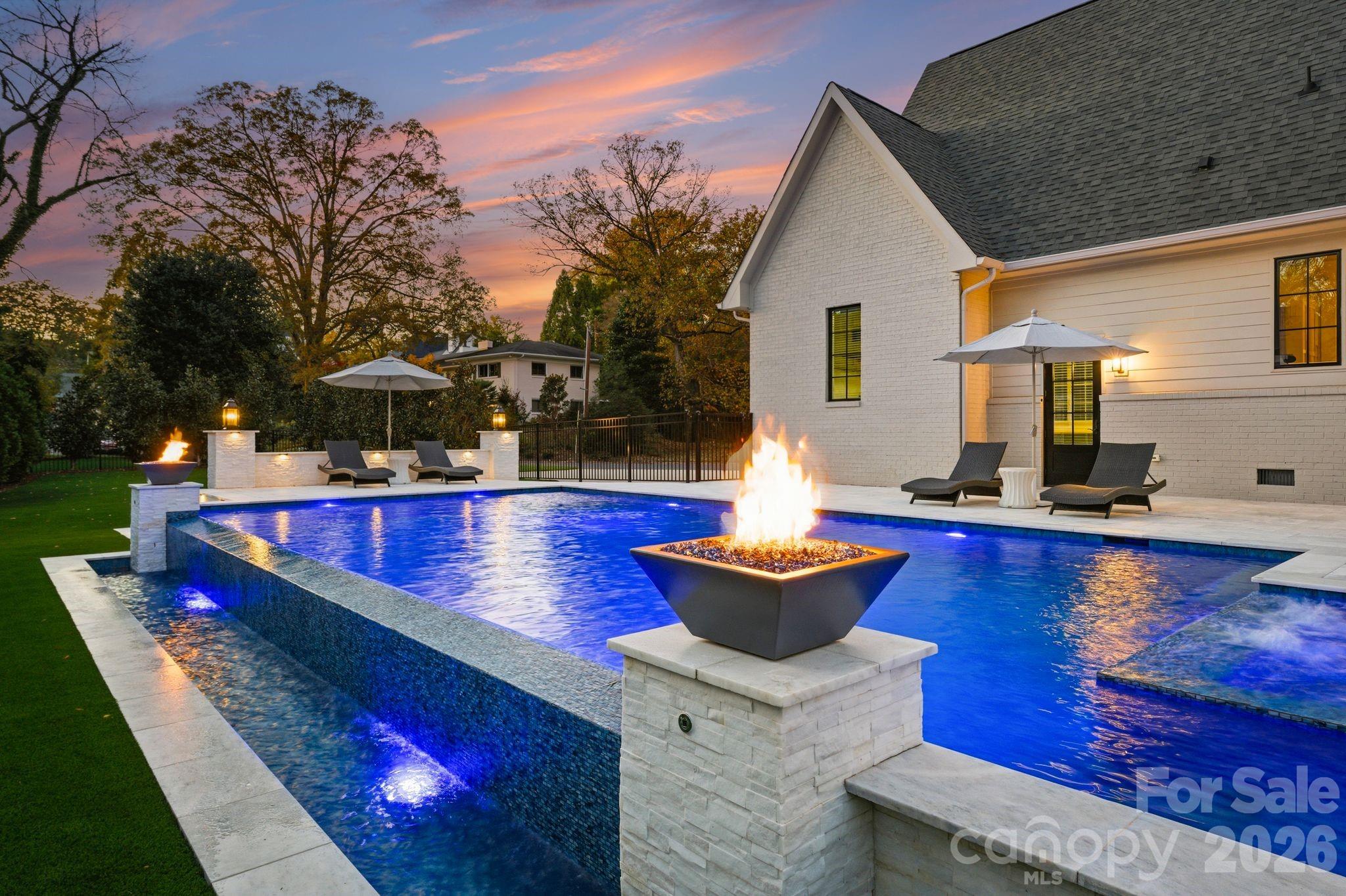 1436 Townes Road — Charlotte
