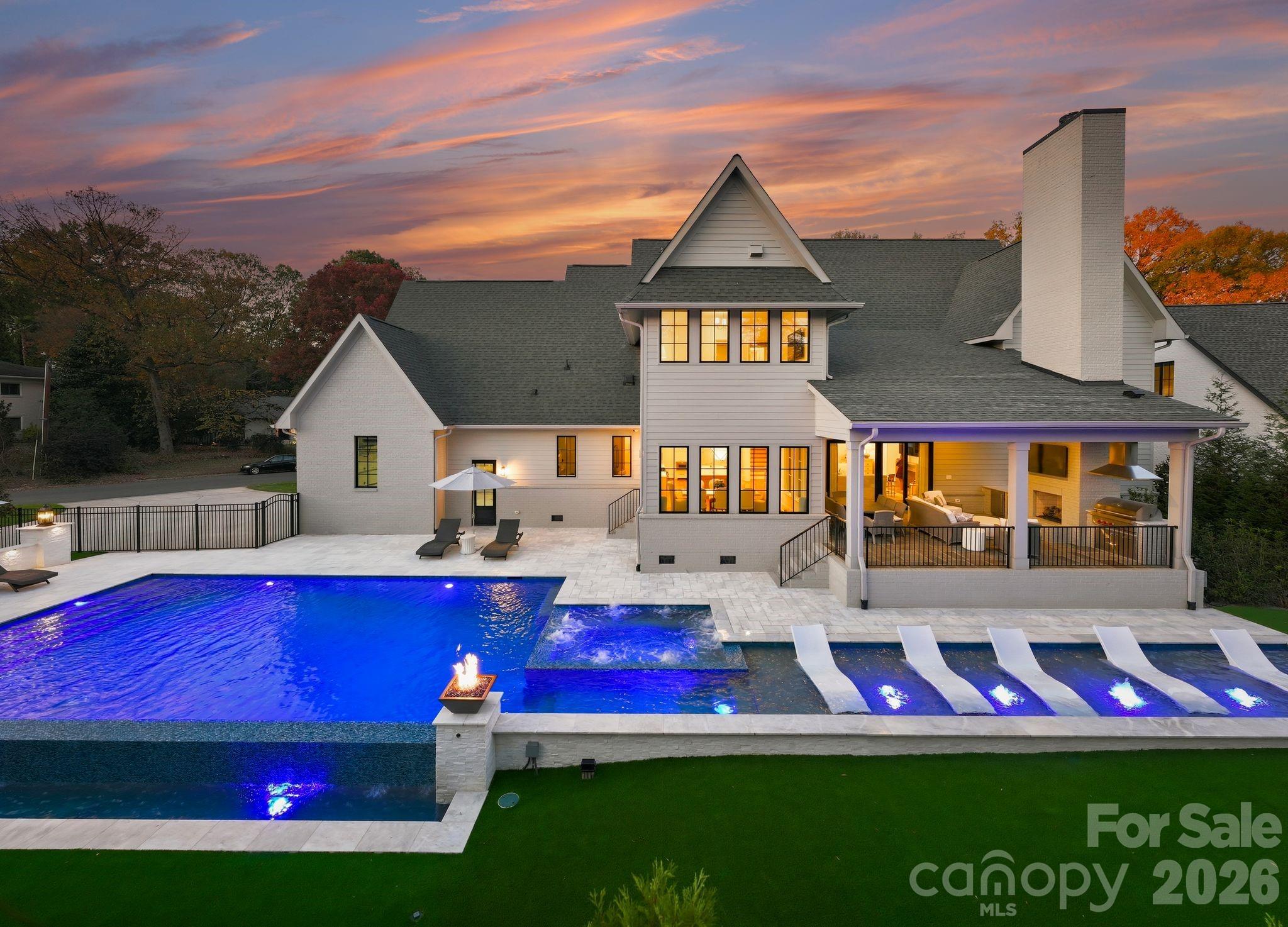 1436 Townes Road — Charlotte