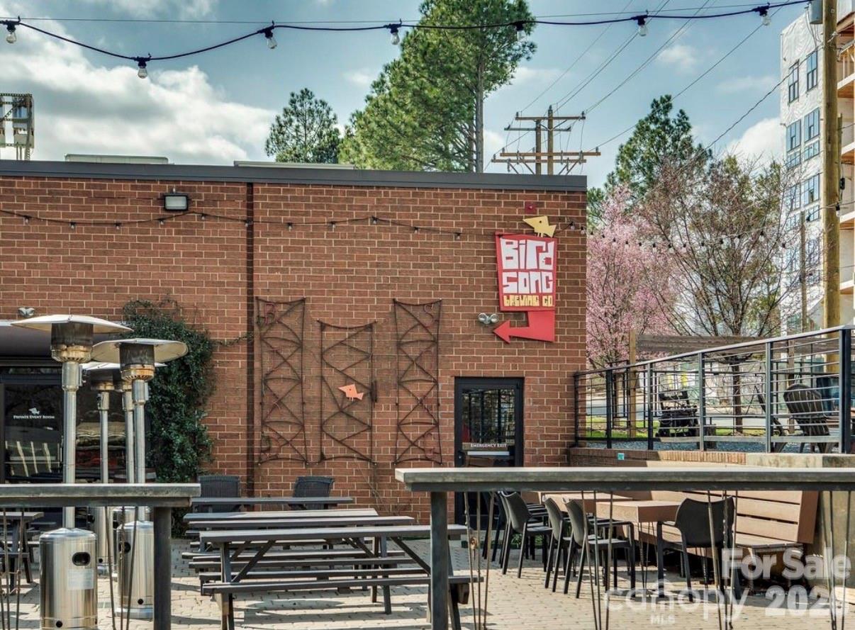 1515 N Caldwell Street — Charlotte