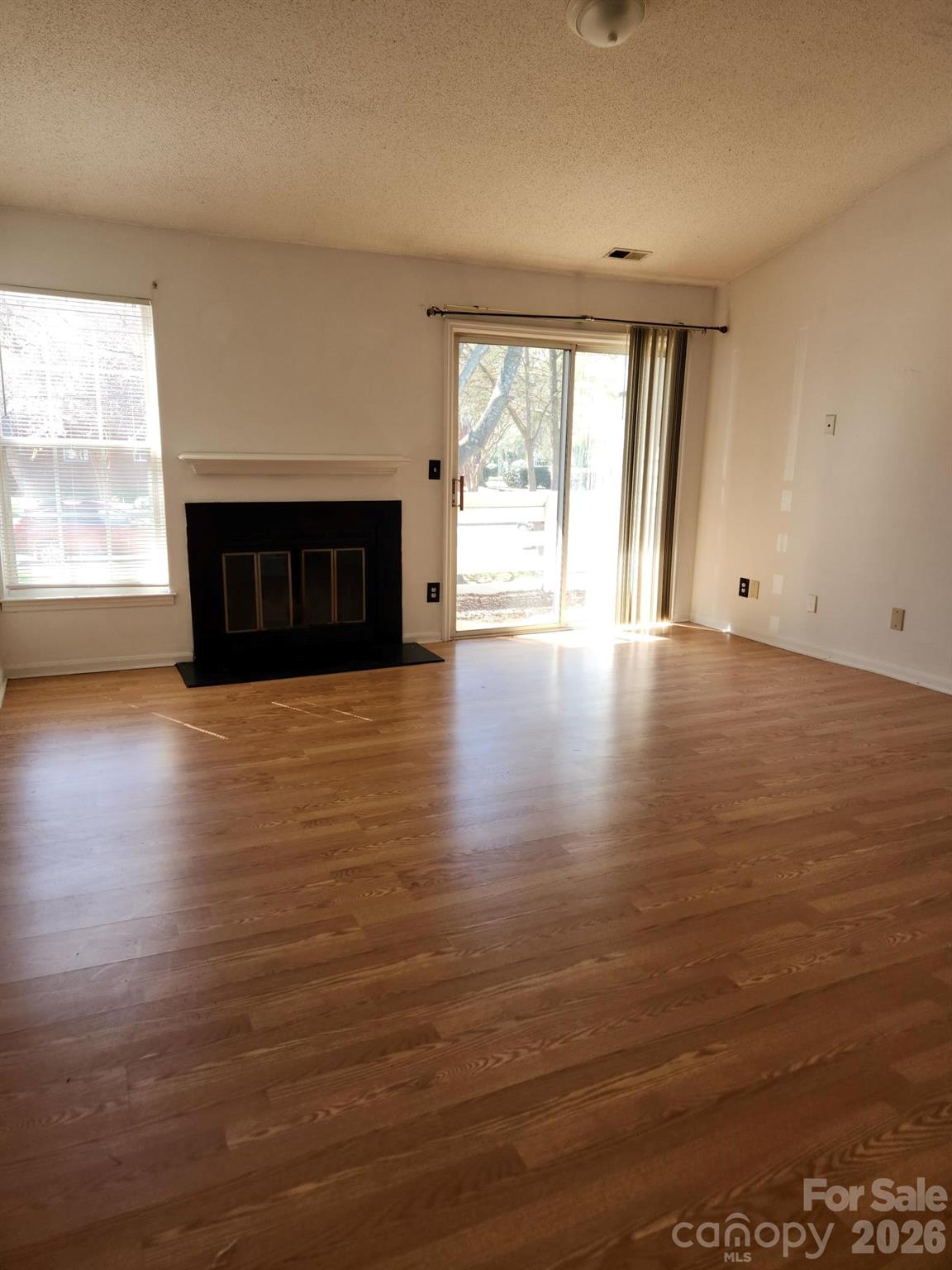 9607-G Vinca Circle — Charlotte