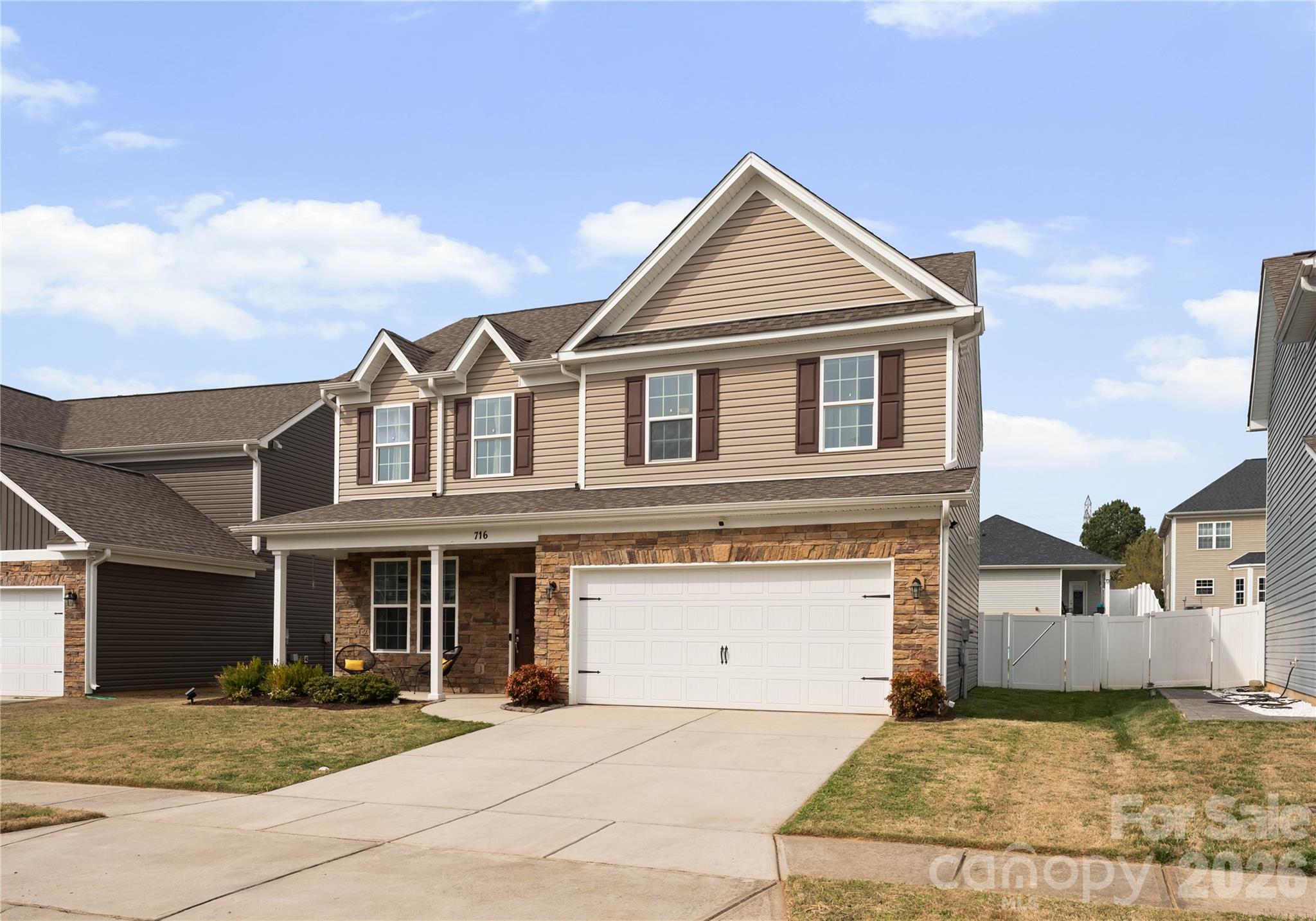 716 Robert Moses Drive — Gastonia