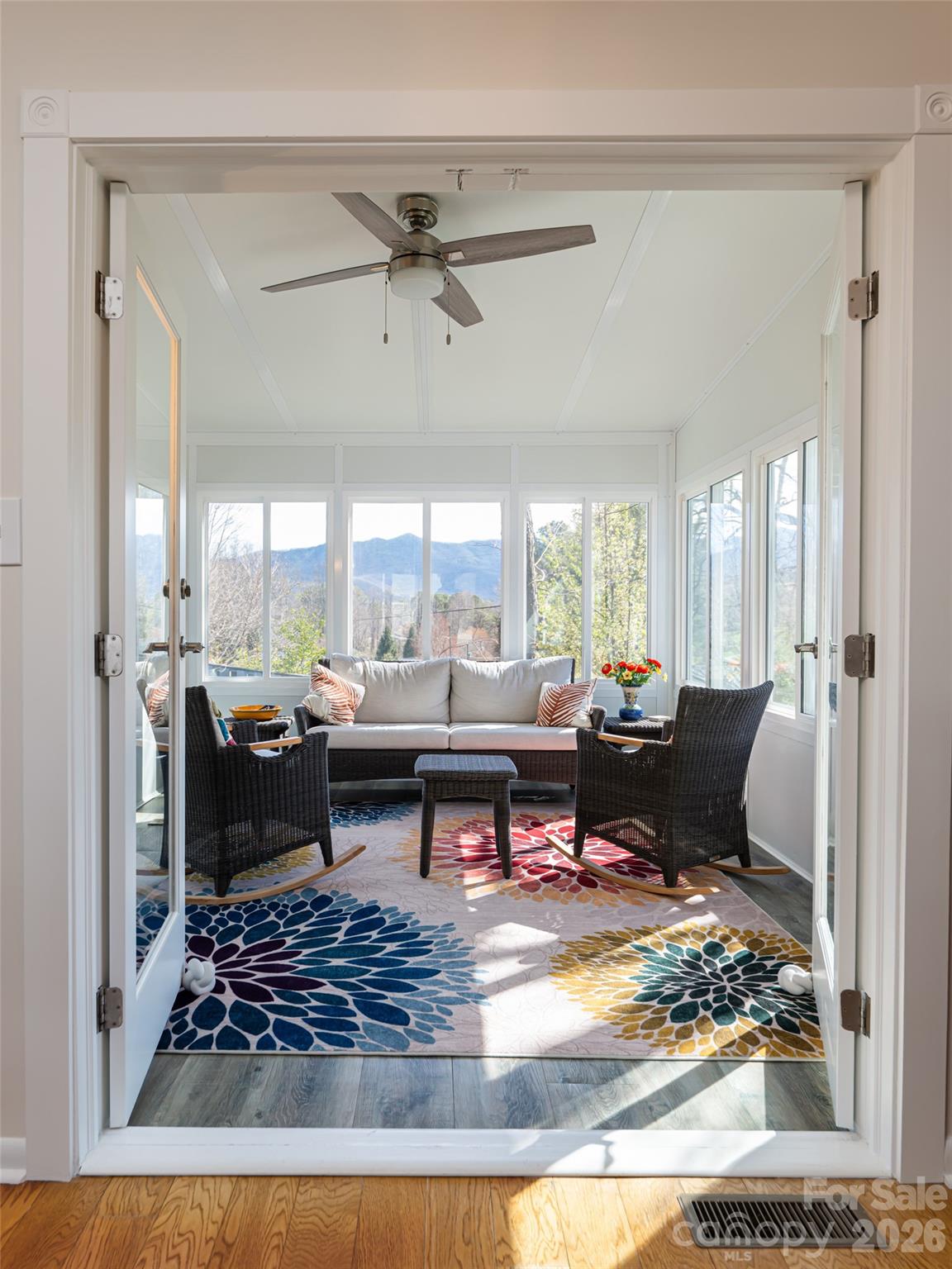 2F Lynx Drive — Black Mountain