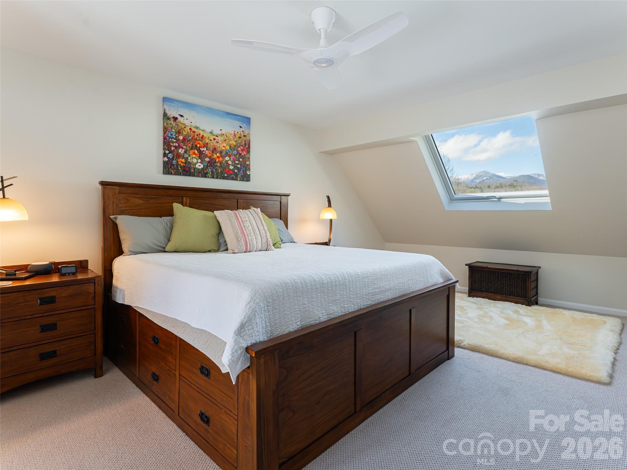 2F Lynx Drive — Black Mountain