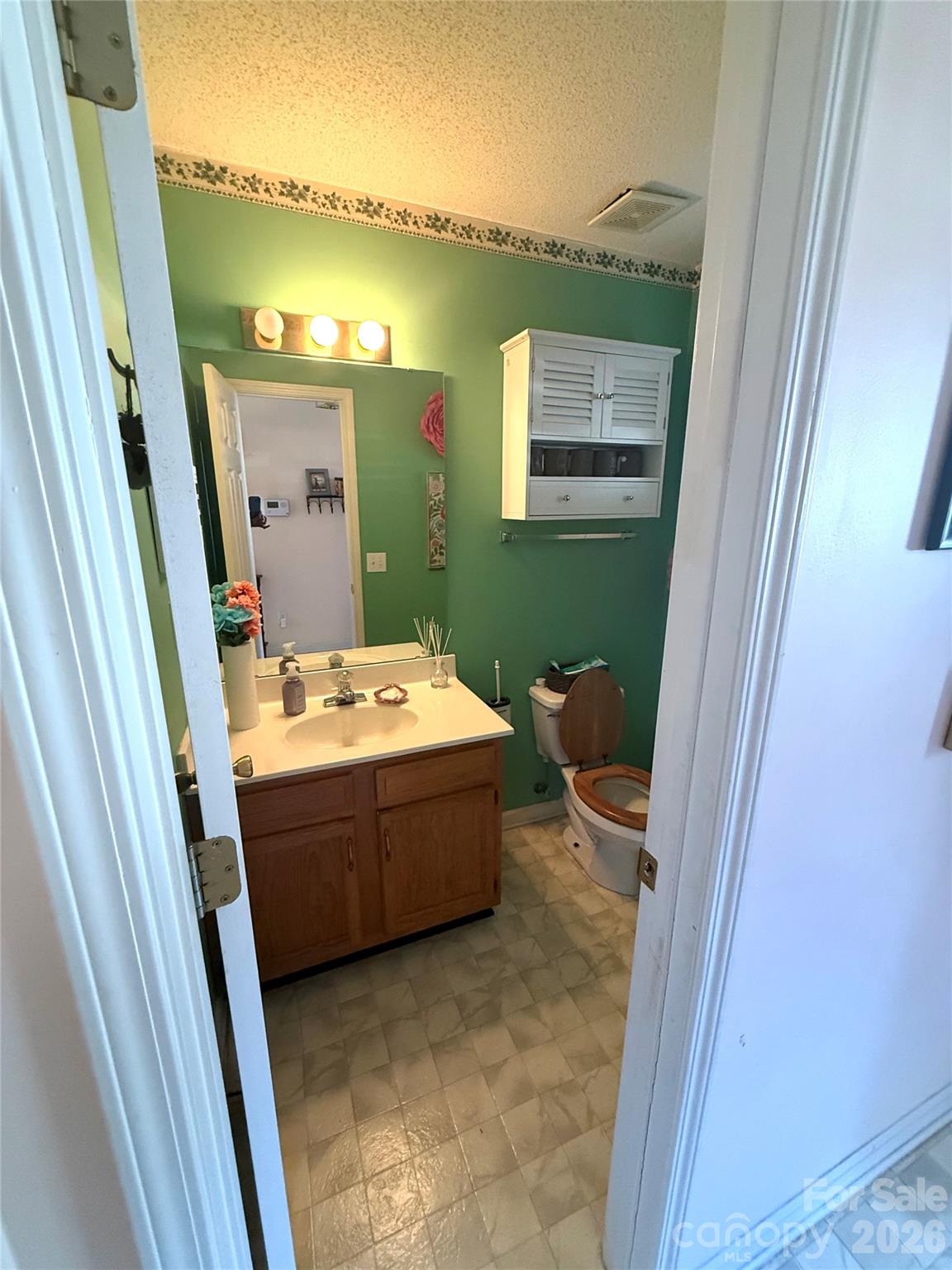 5965 Prescott Court — Charlotte