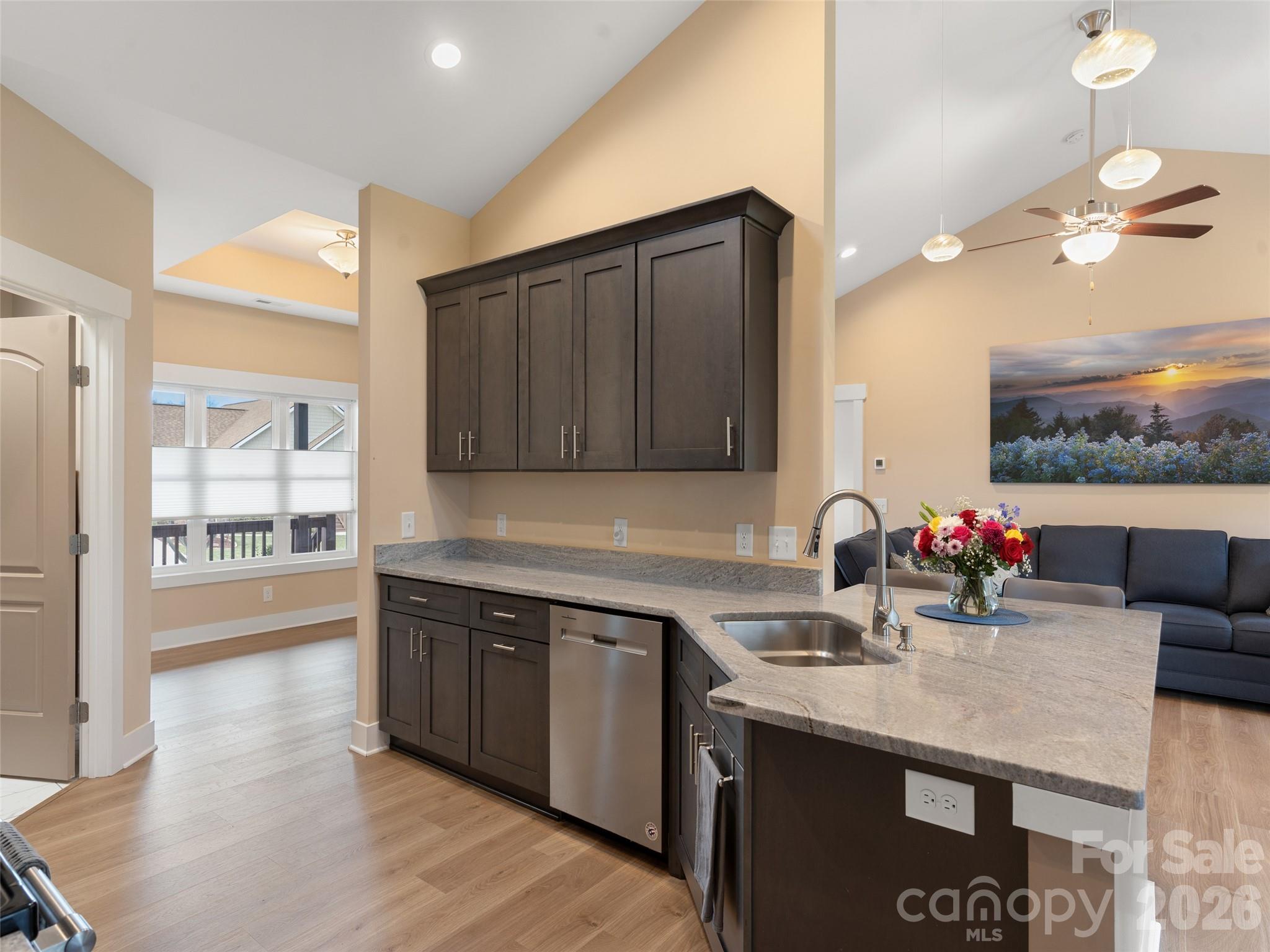 806 Blacksmith Run Drive — Hendersonville