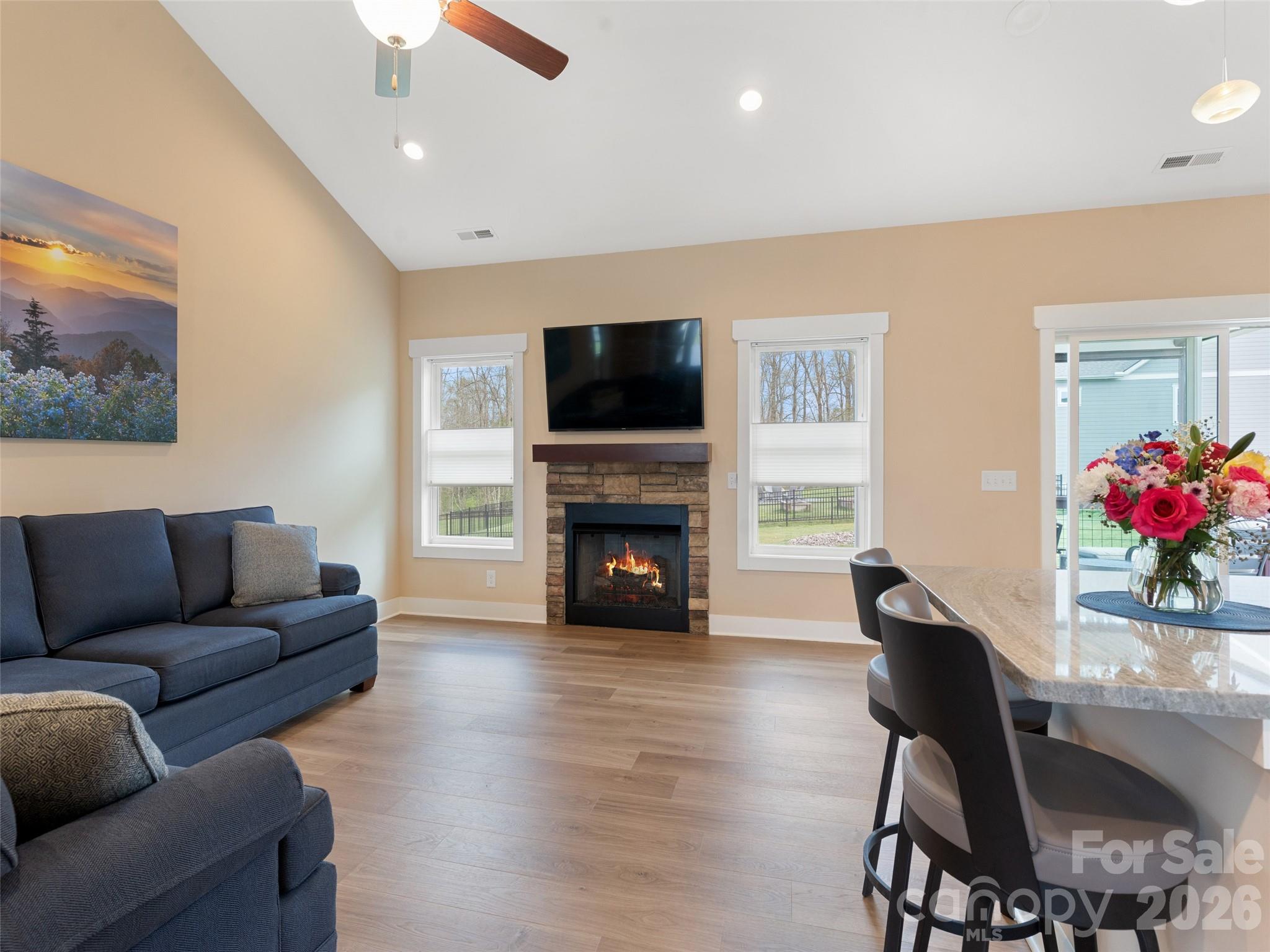 806 Blacksmith Run Drive — Hendersonville