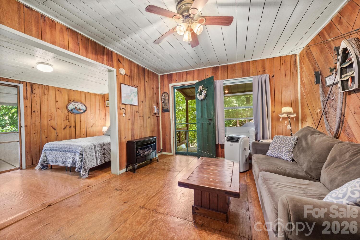 264 Rebel Drive — Hot Springs