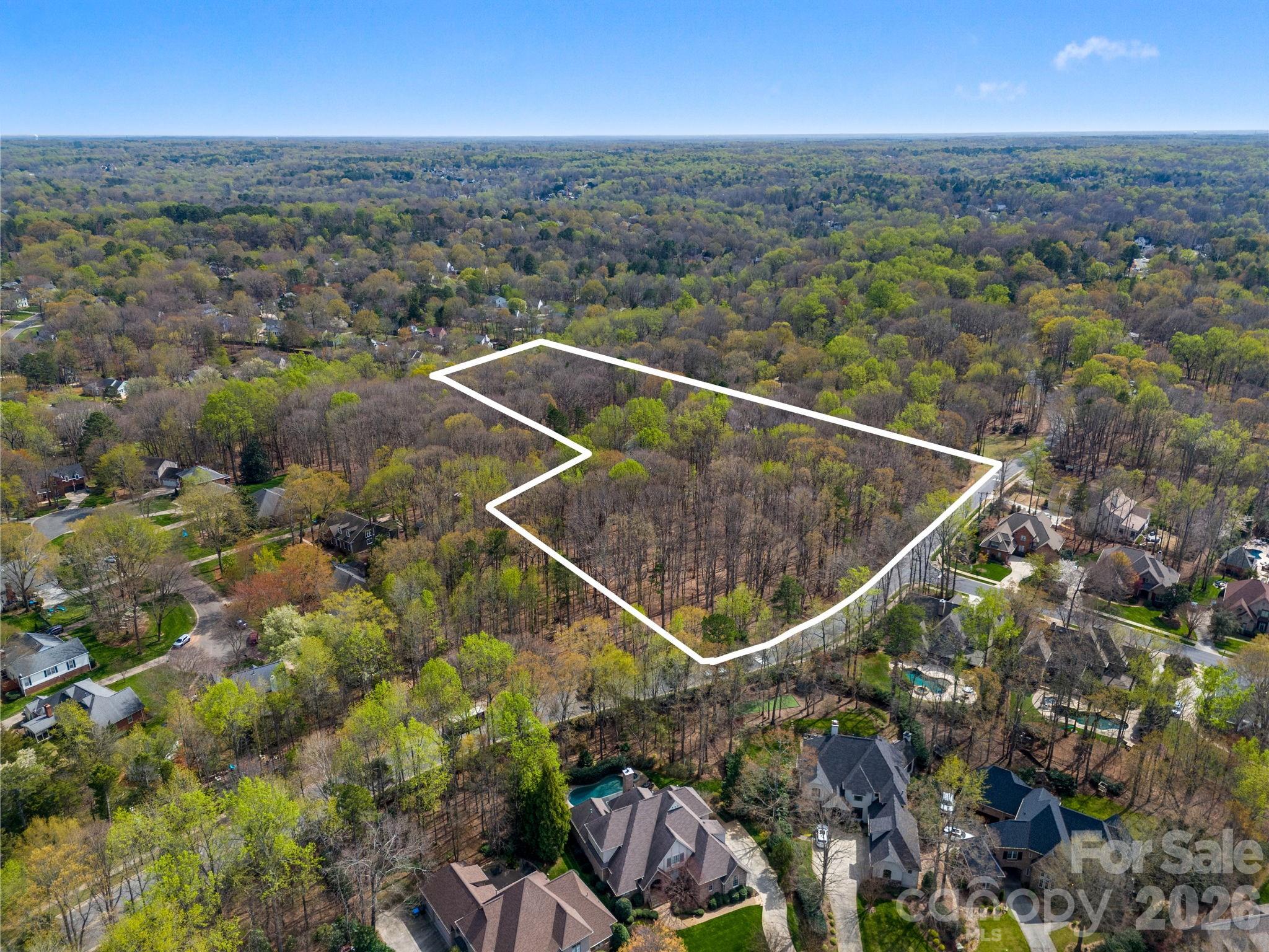 801 Reverdy Lane — Matthews