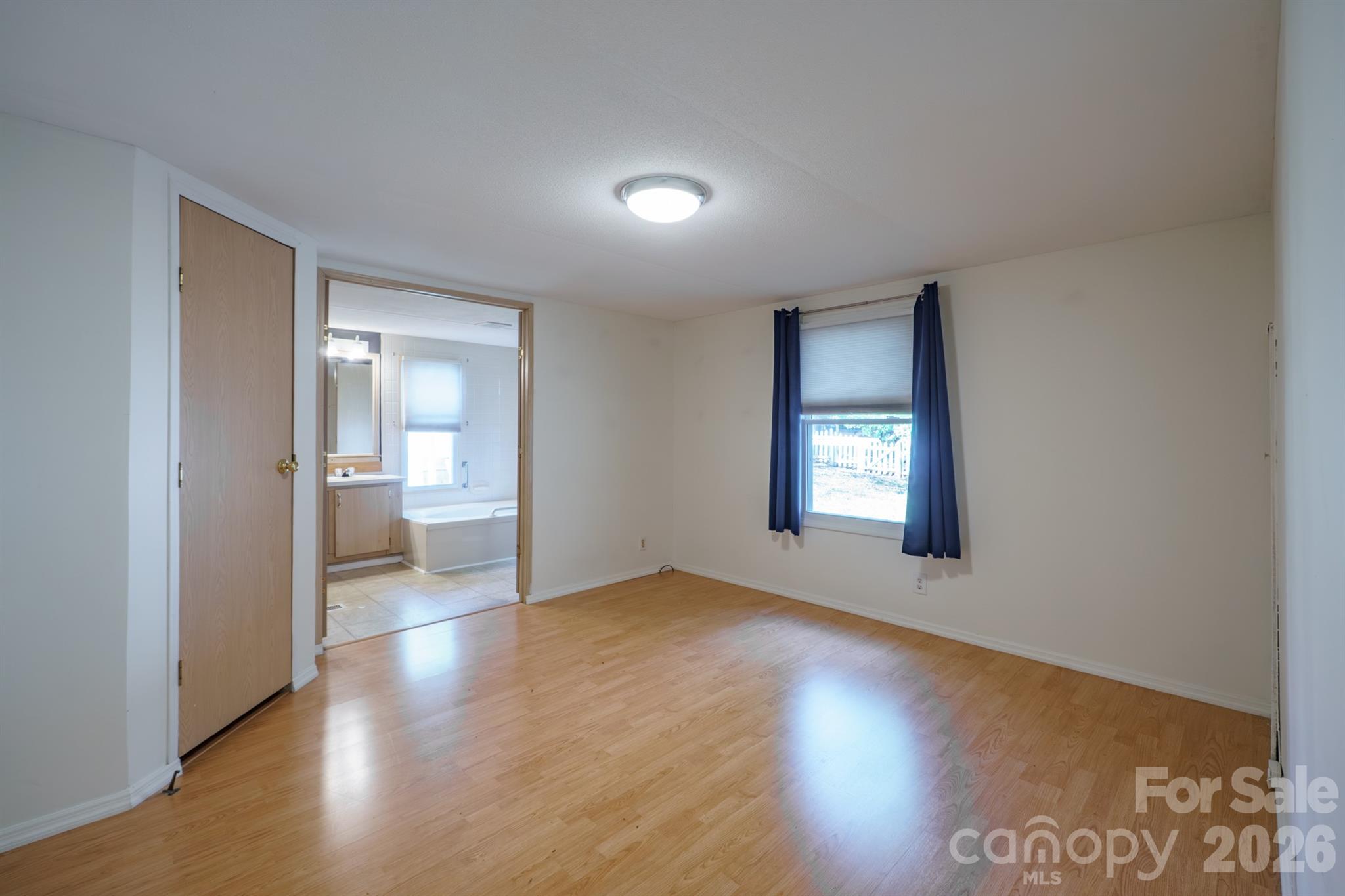 222 Summertree Drive — Troutman