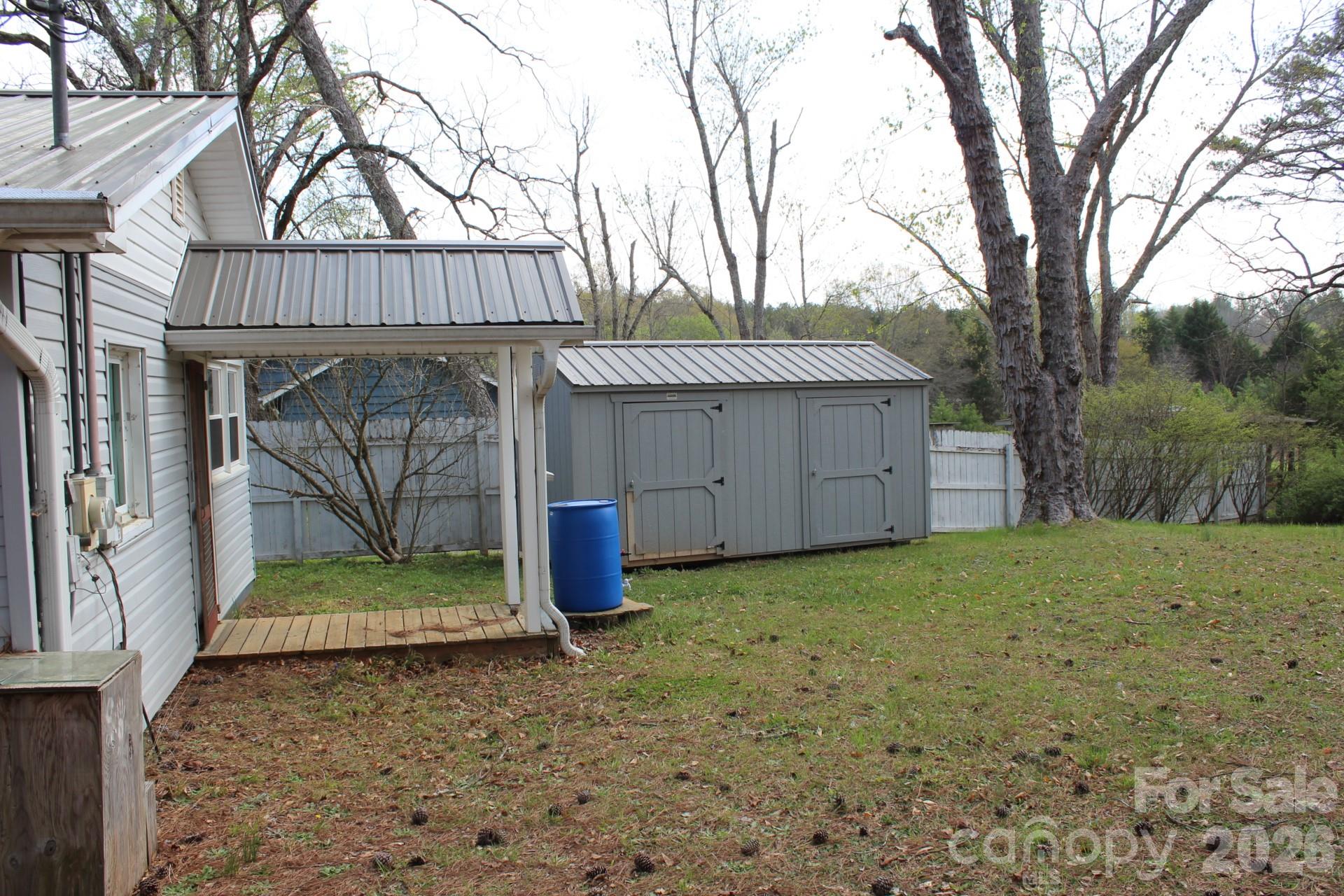 7282 NC Hwy 108 Highway E — Mill Spring