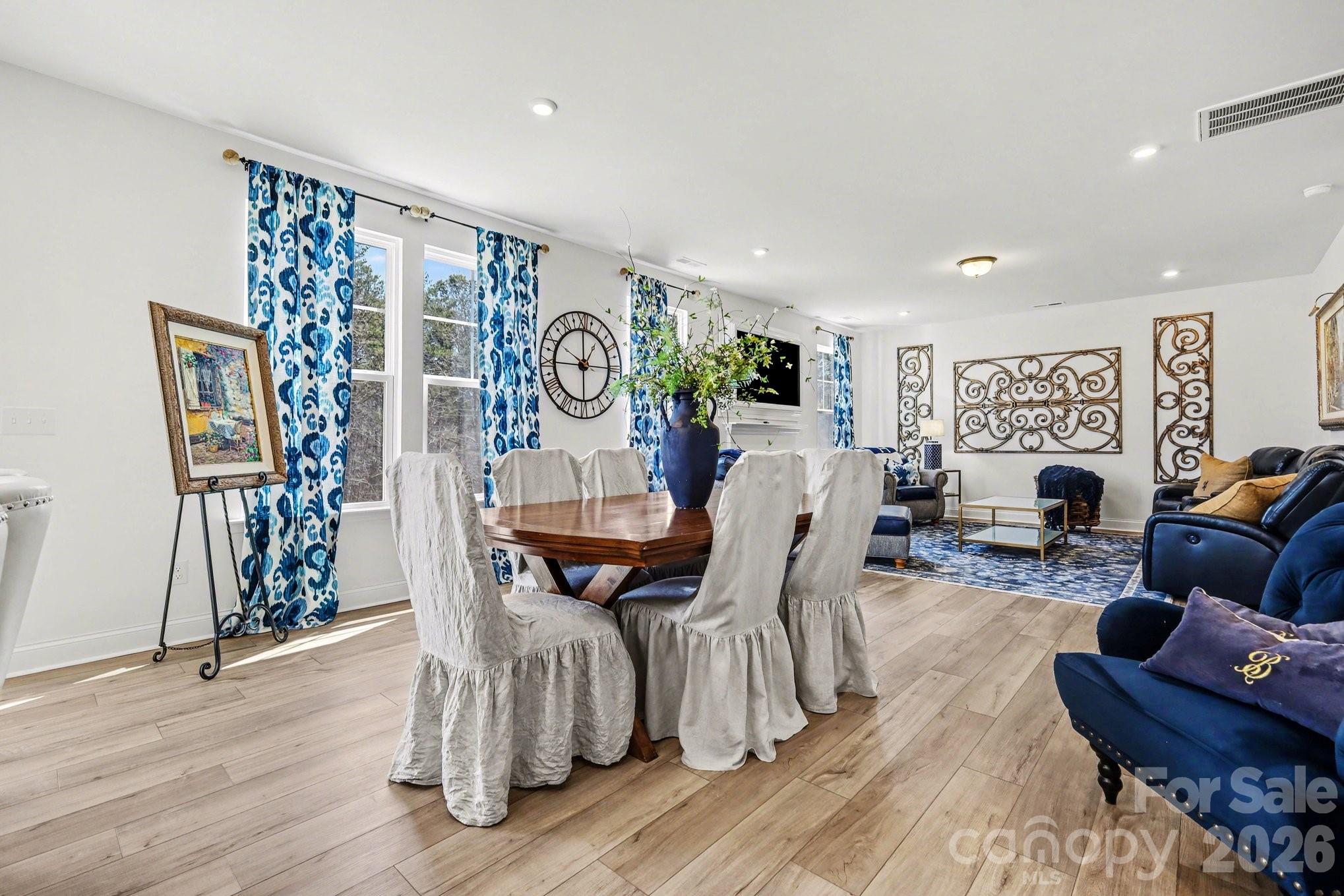 893 Regulus Court — York