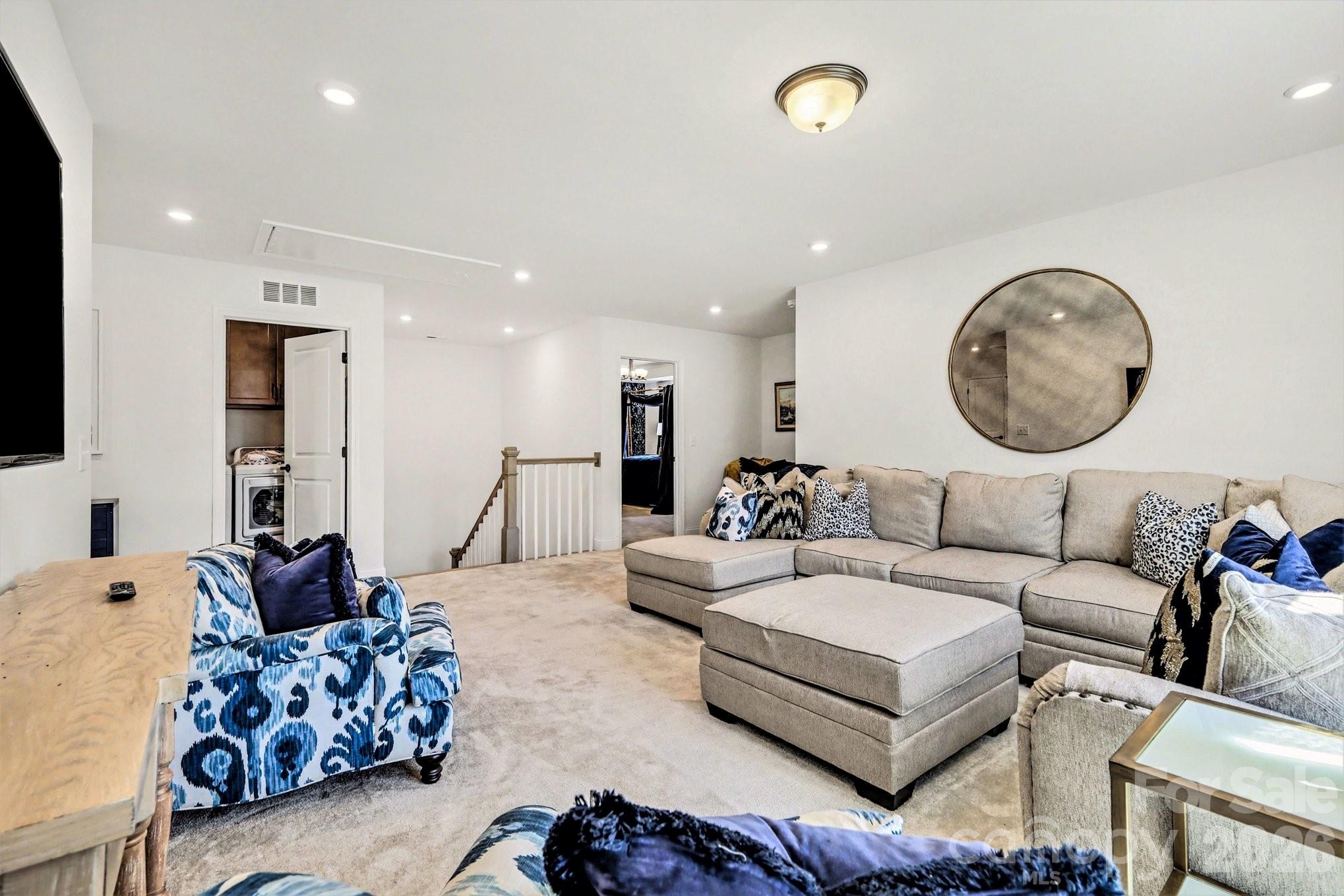 893 Regulus Court — York