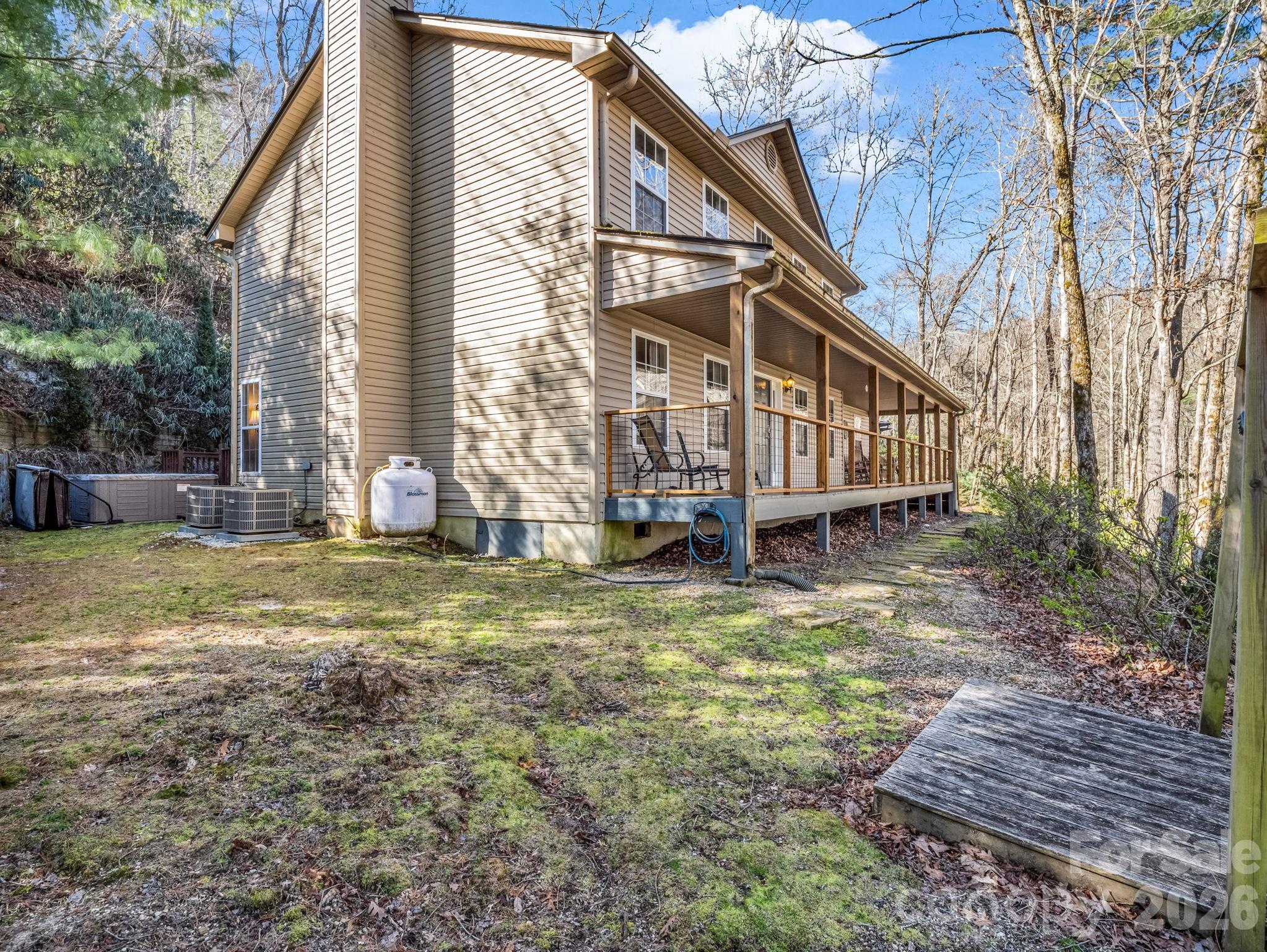 108 Nuthatch Trace — Brevard