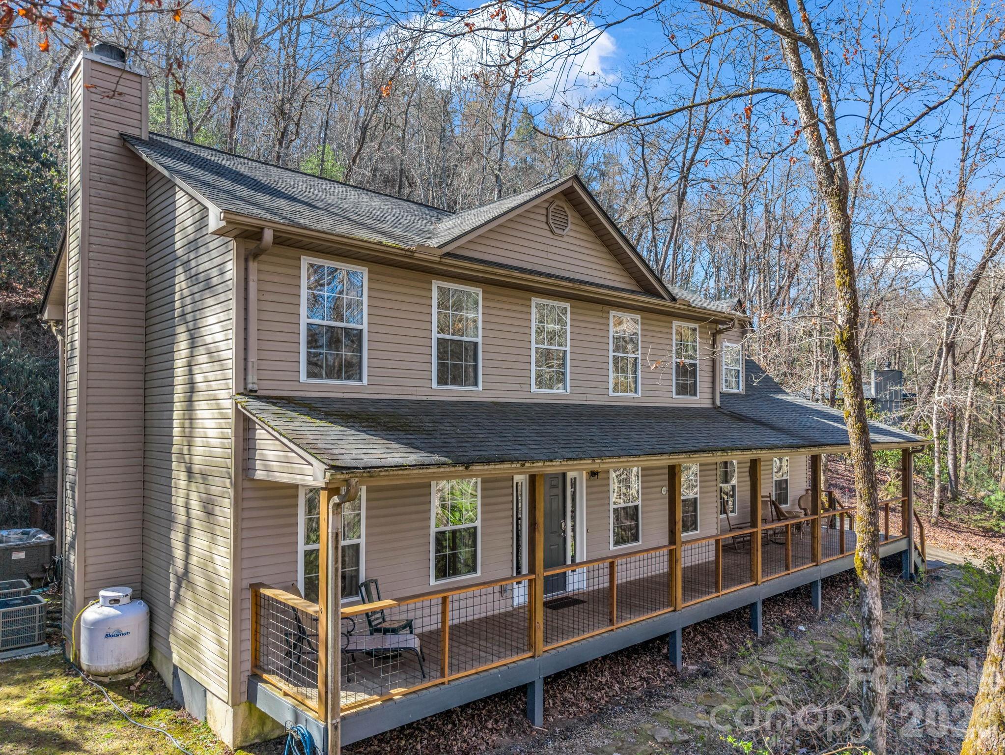 108 Nuthatch Trace — Brevard