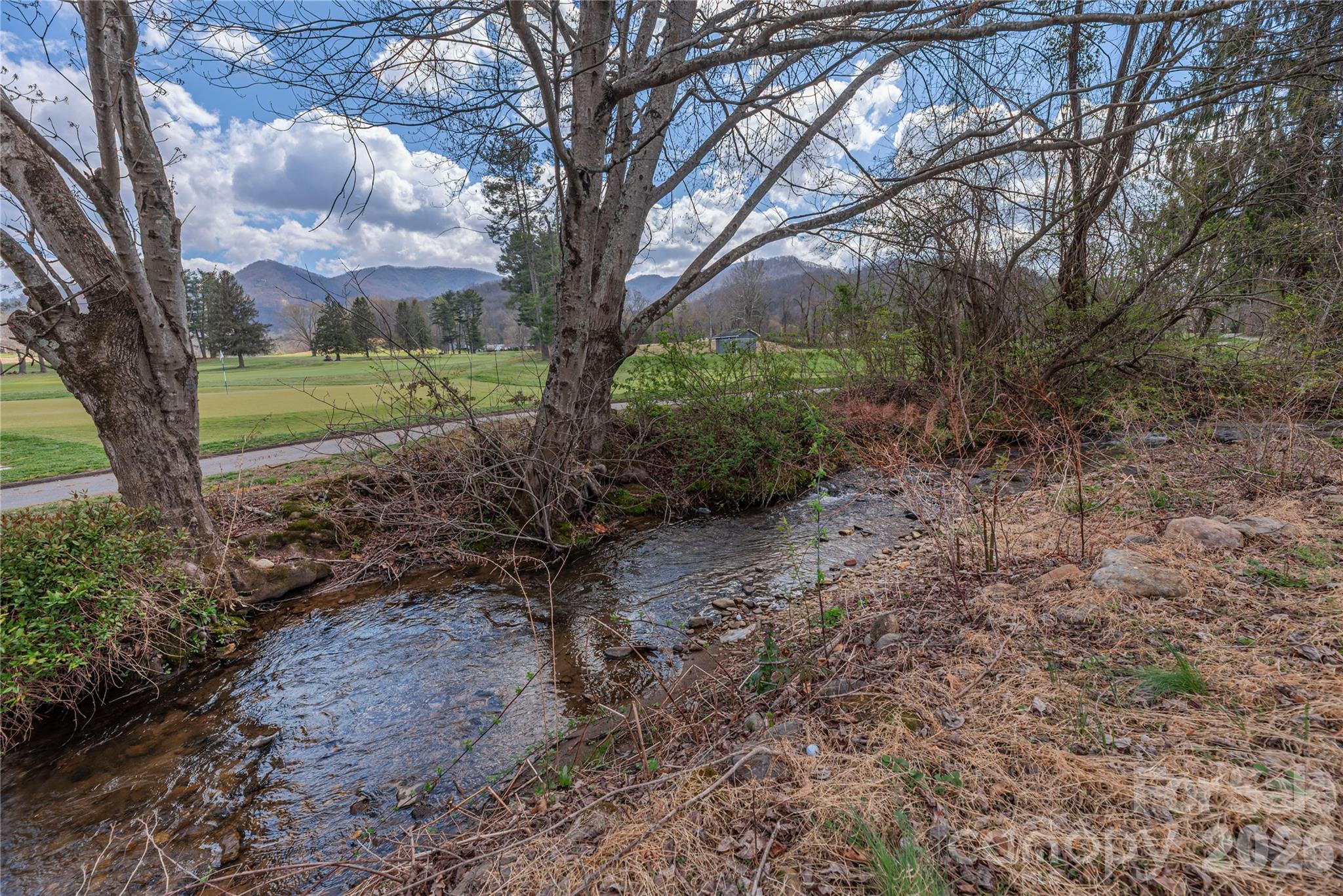 209 Browning Road — Waynesville
