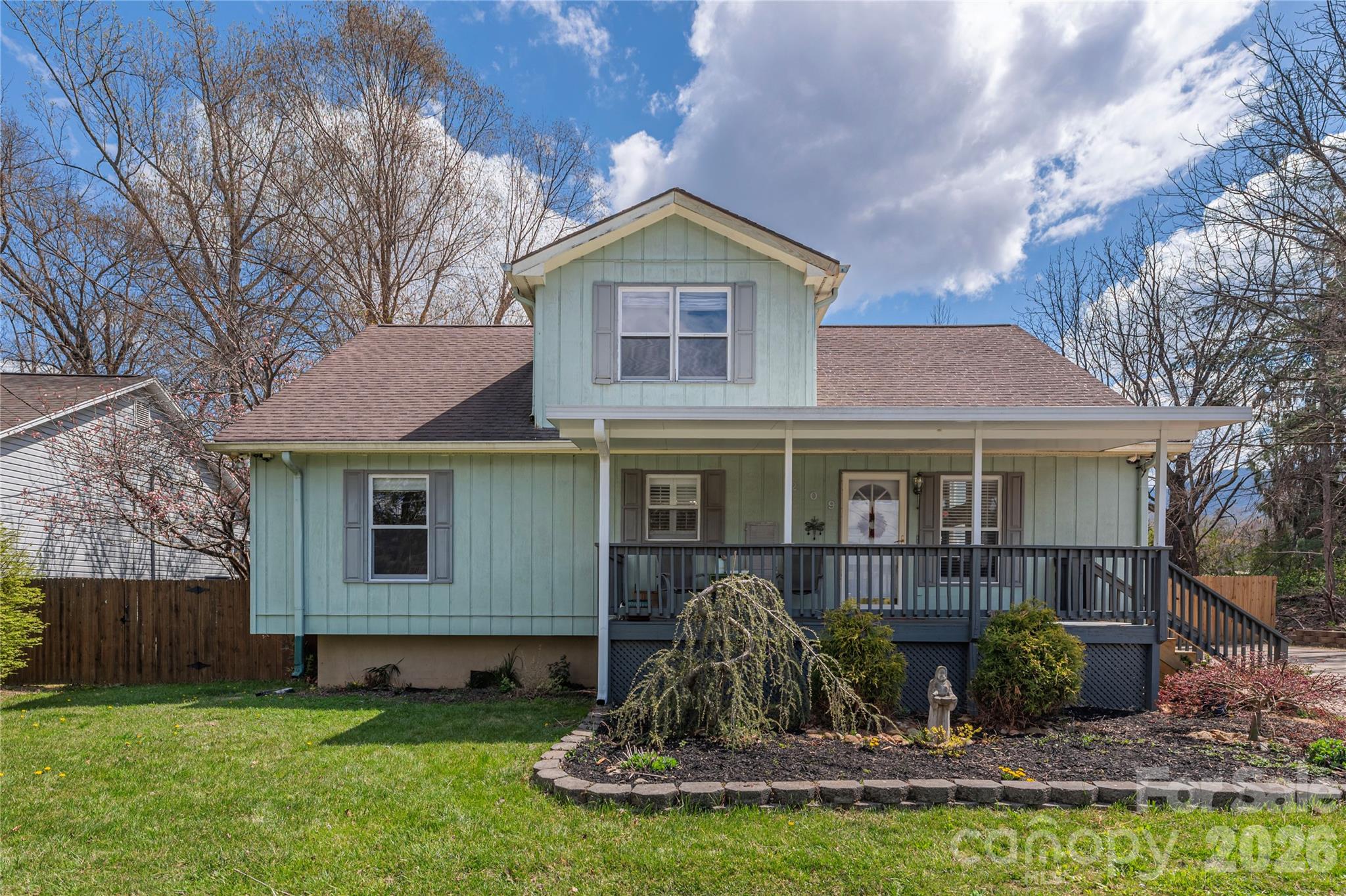 209 Browning Road — Waynesville