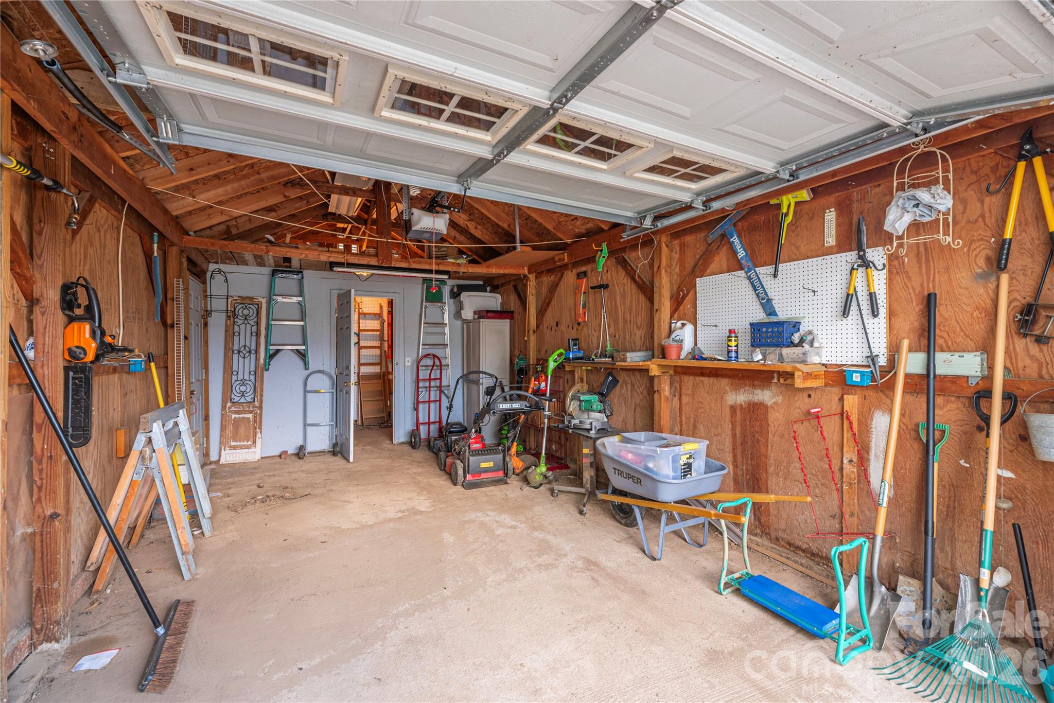 209 Browning Road — Waynesville