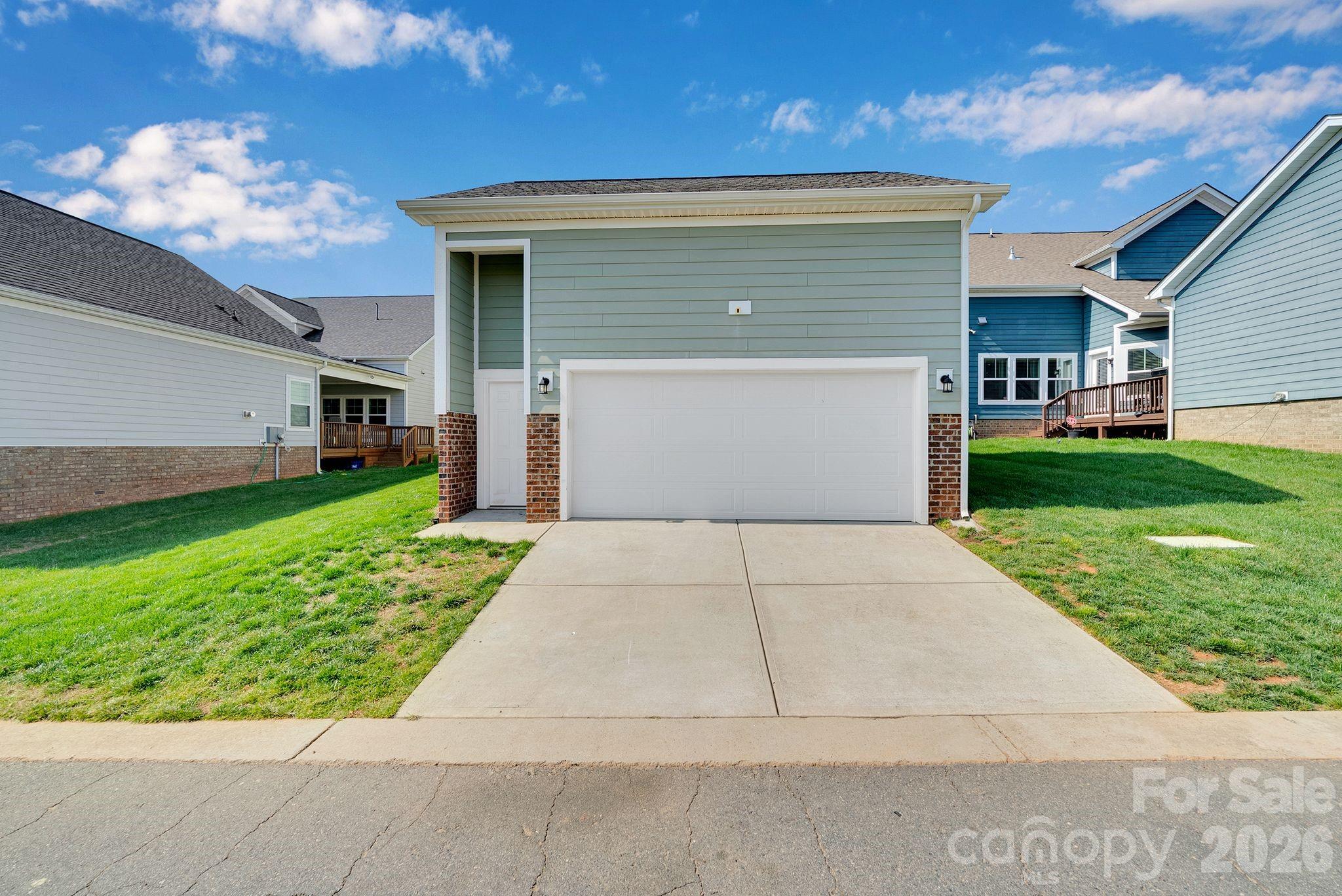 3556 County Down Avenue — Kannapolis