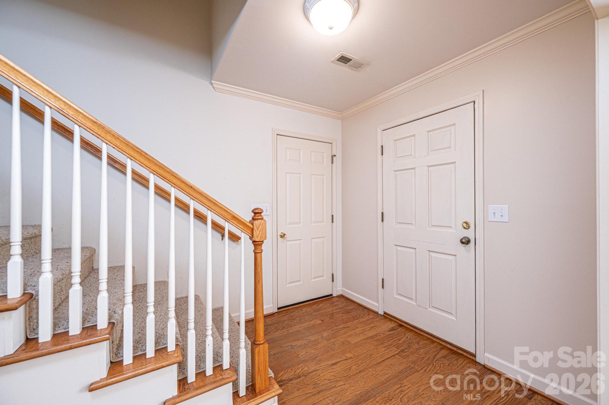 142 39th Avenue Court NW — Hickory