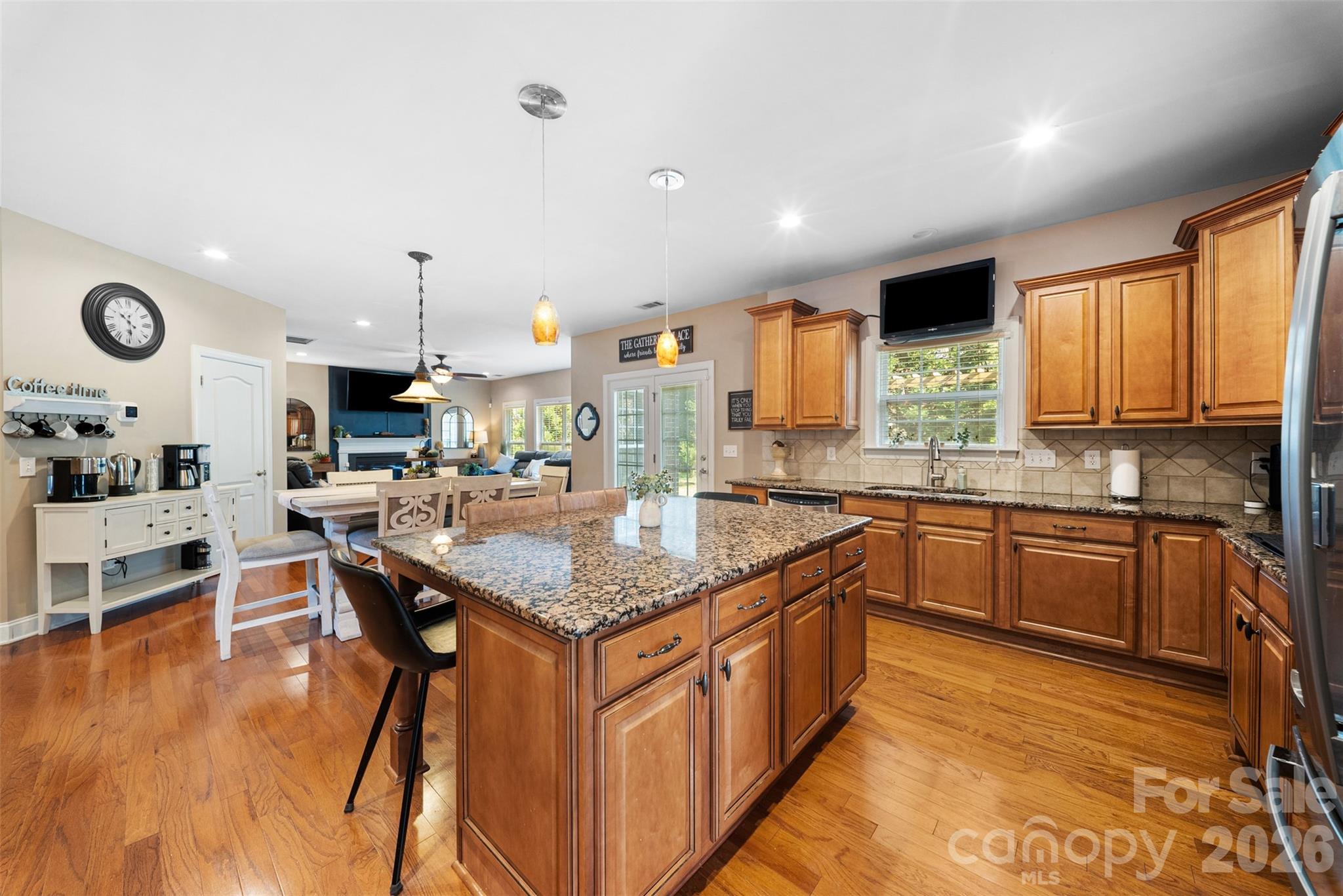 8715 Savannah Road — Harrisburg