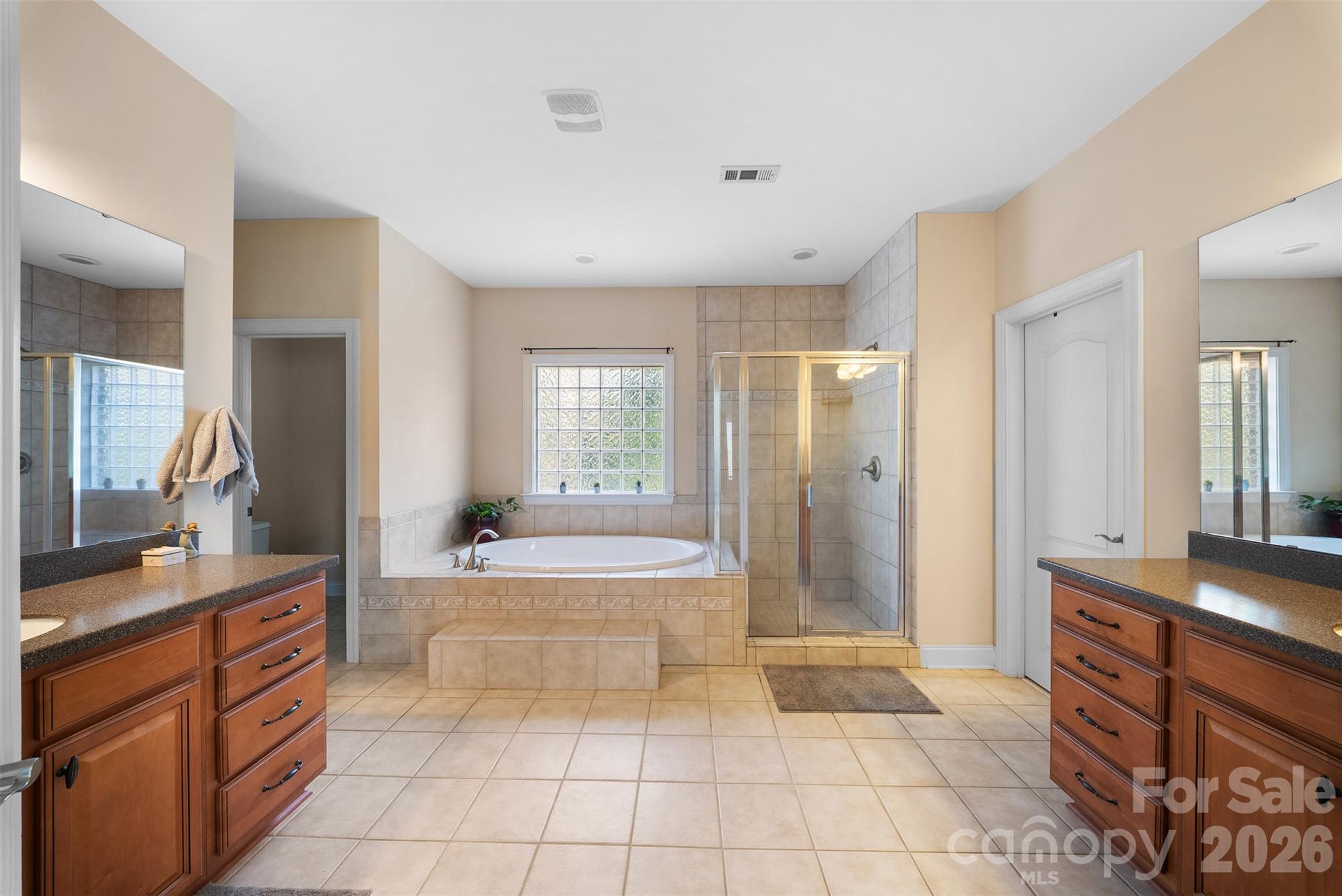 8715 Savannah Road — Harrisburg