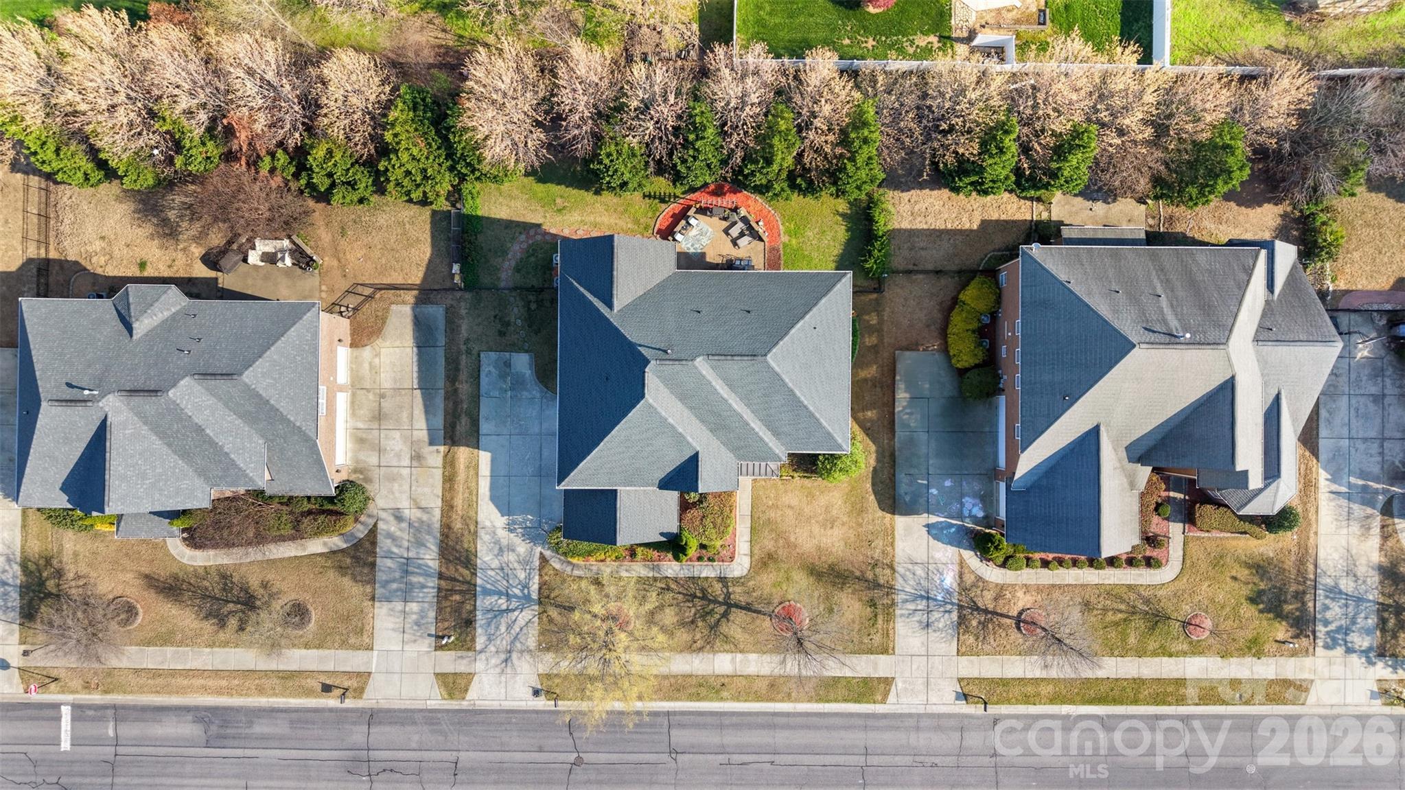 8715 Savannah Road — Harrisburg