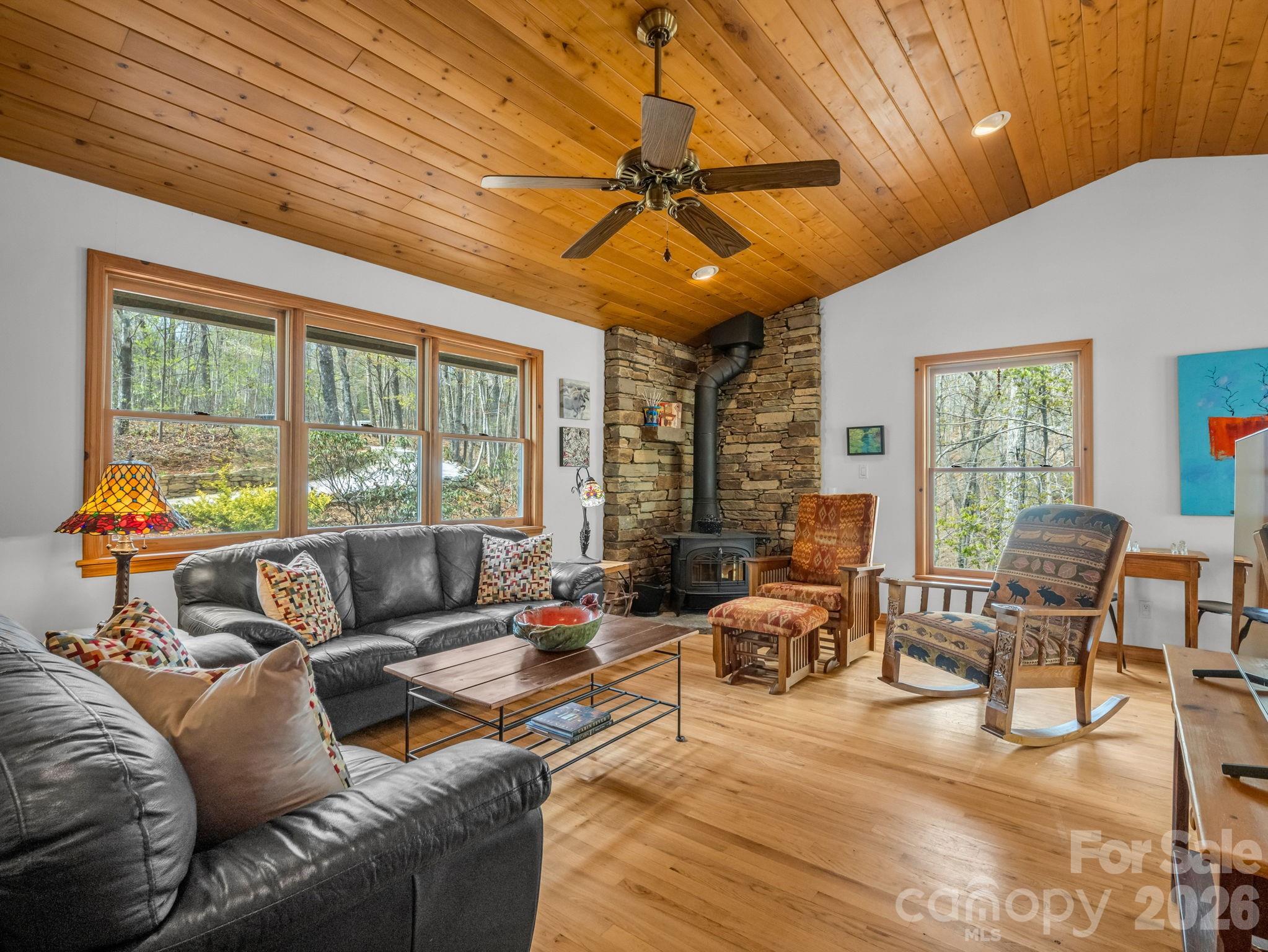780 Rixhaven Drive — Saluda