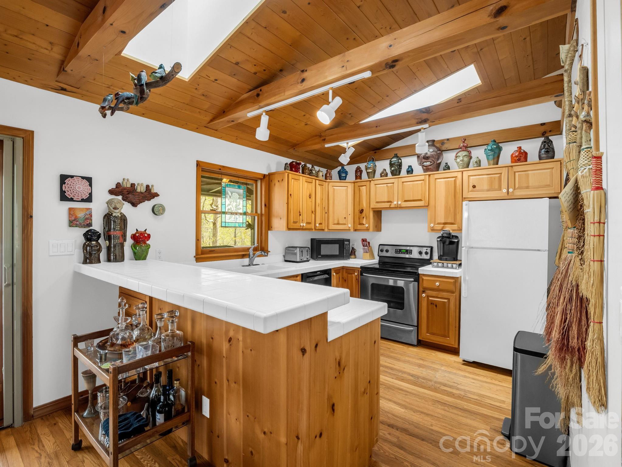 780 Rixhaven Drive — Saluda