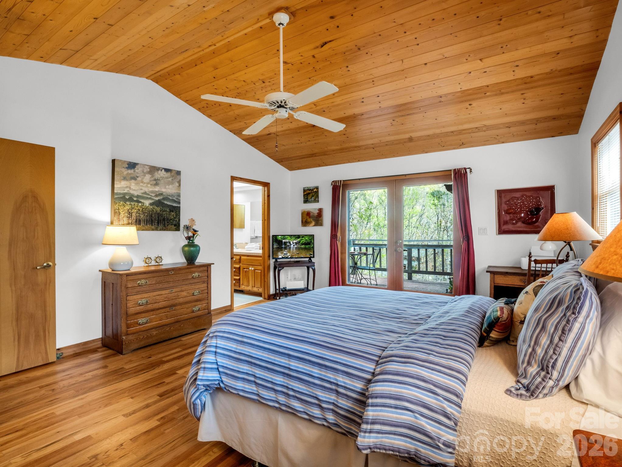 780 Rixhaven Drive — Saluda