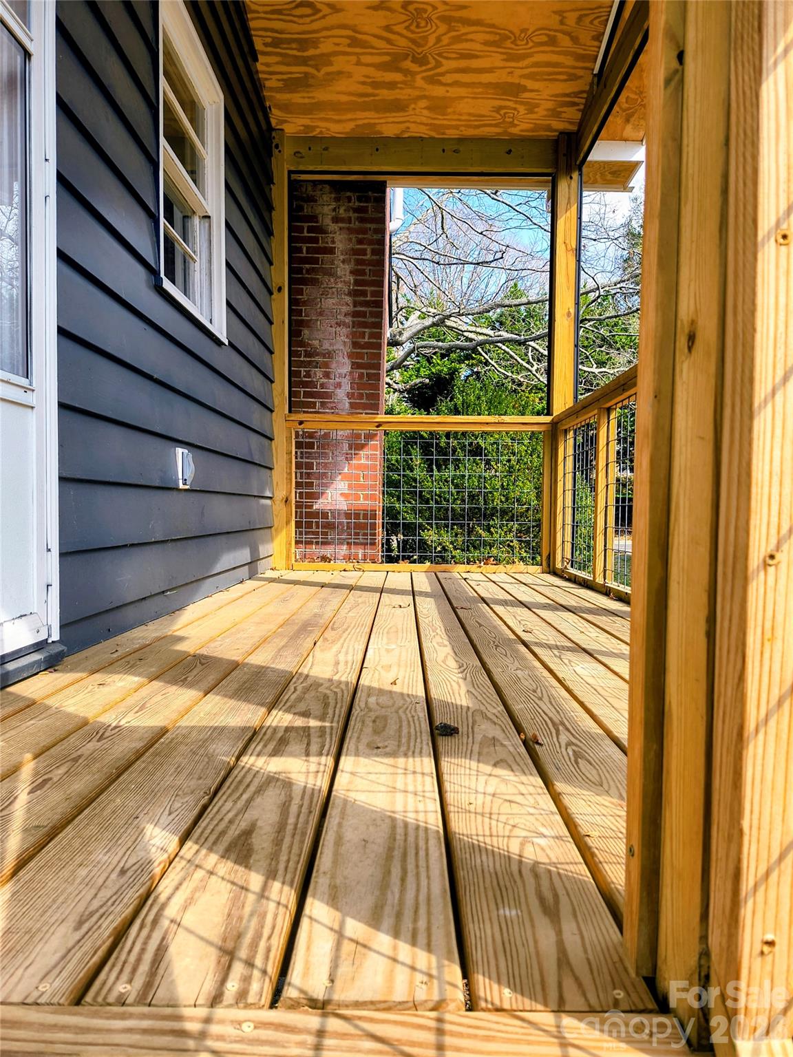 143 Tabernacle Road — Black Mountain