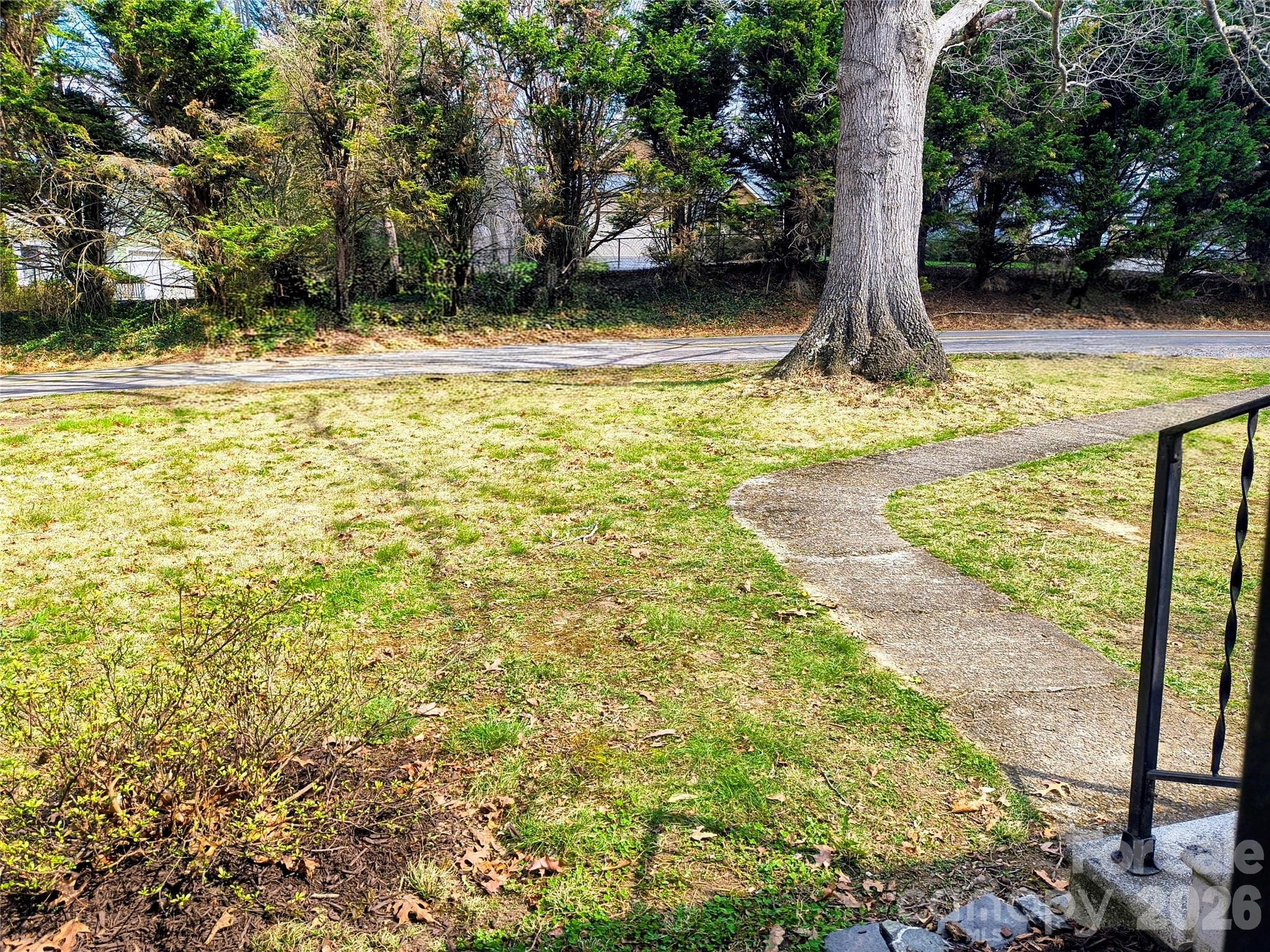 143 Tabernacle Road — Black Mountain