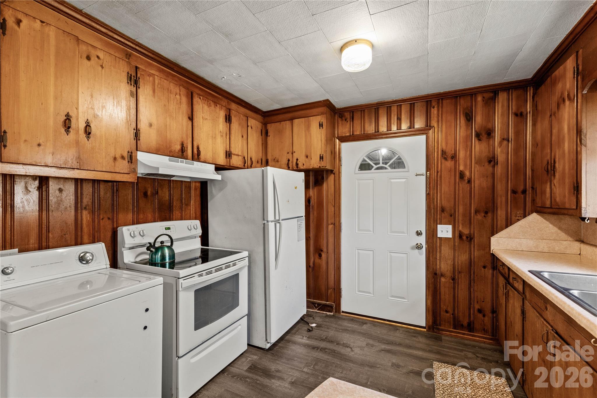 1724 Old Camden Monroe Highway — Lancaster