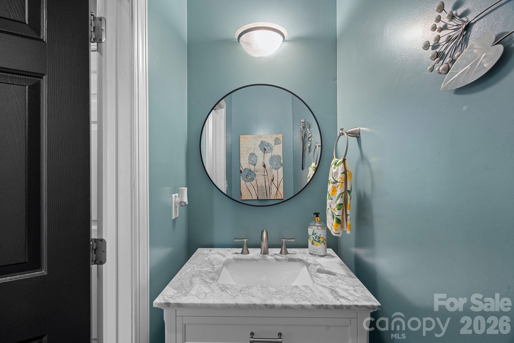 173 Yadkin Falls Road — New London
