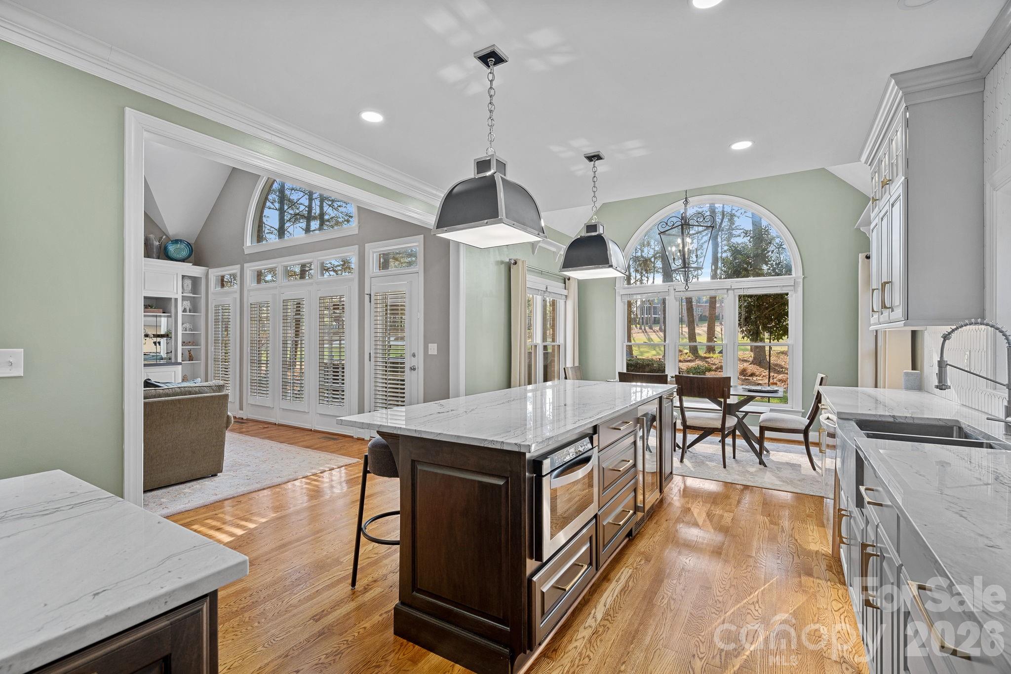 173 Yadkin Falls Road — New London