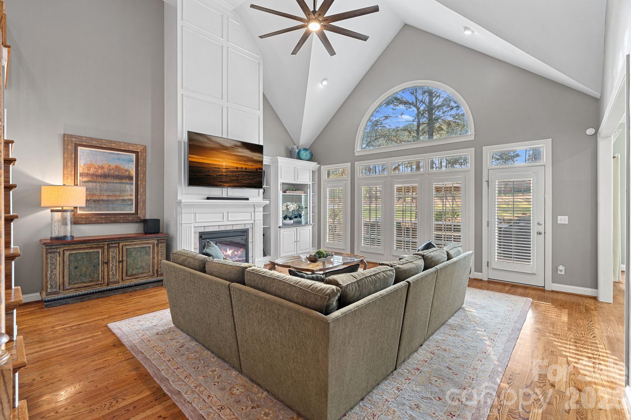 173 Yadkin Falls Road — New London