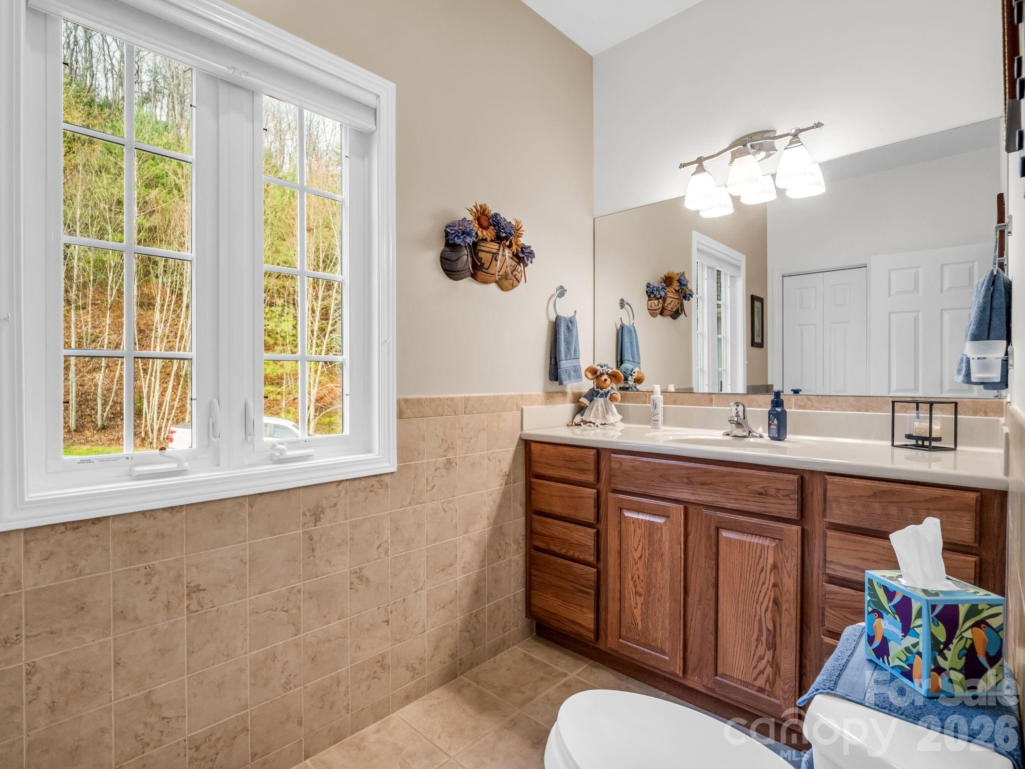 29 Spring Heights Court — Hendersonville