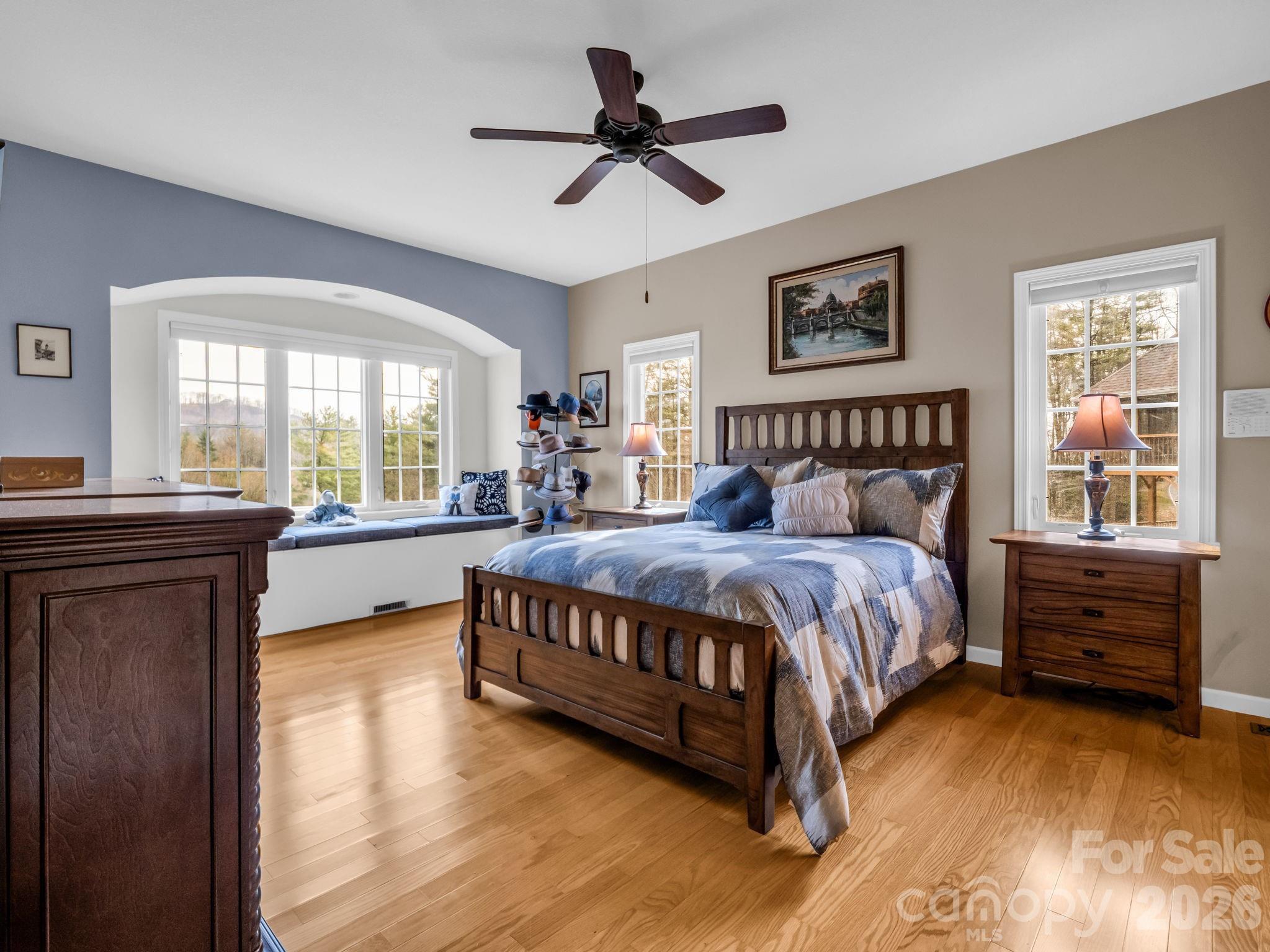 29 Spring Heights Court — Hendersonville