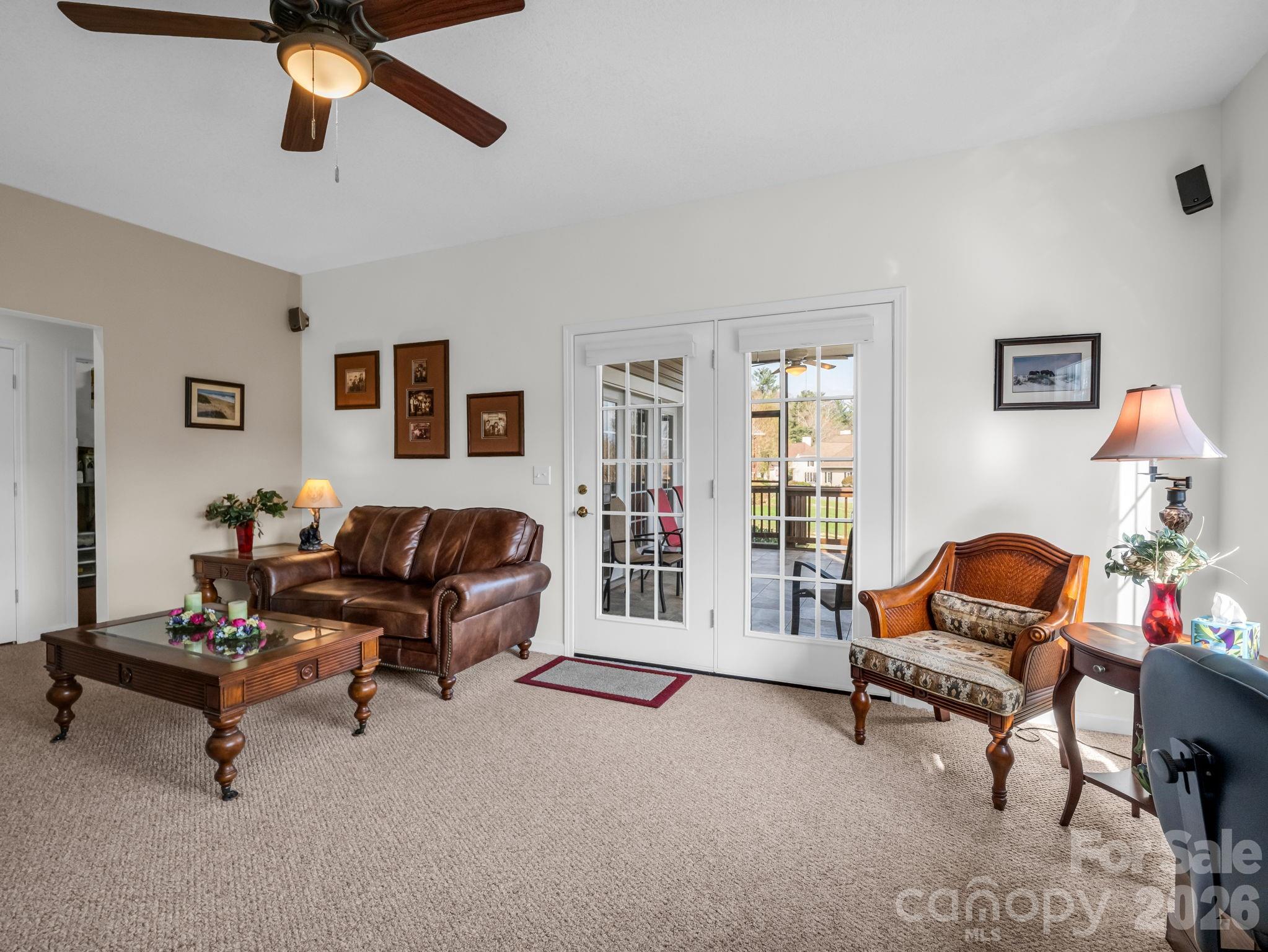 29 Spring Heights Court — Hendersonville
