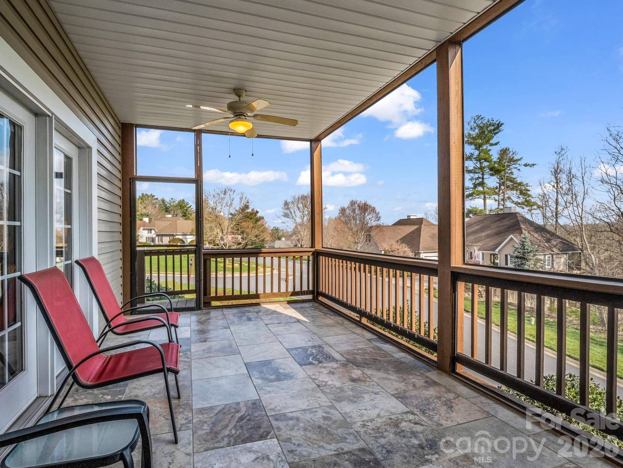 29 Spring Heights Court — Hendersonville