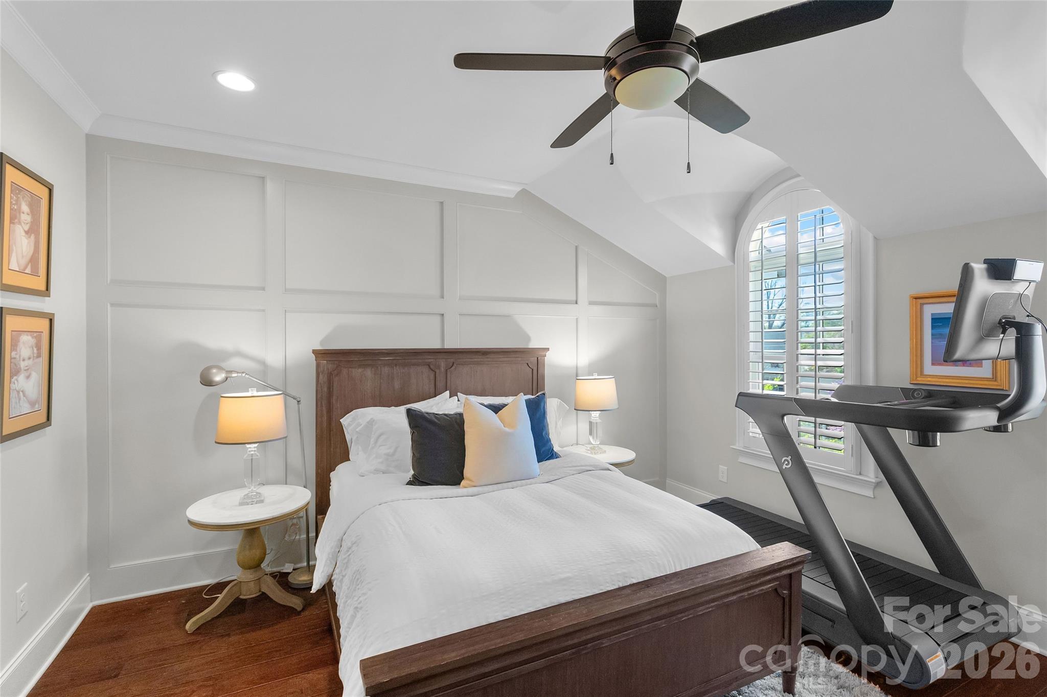 1624 Lombardy Circle — Charlotte