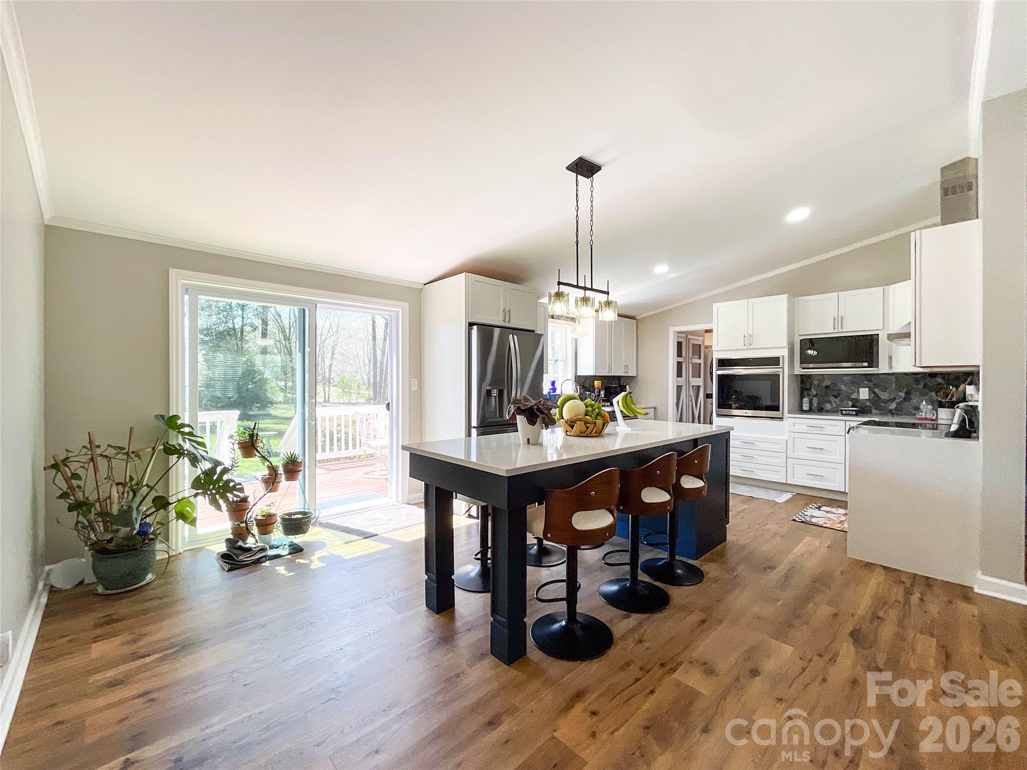7706 Davis Road — Waxhaw