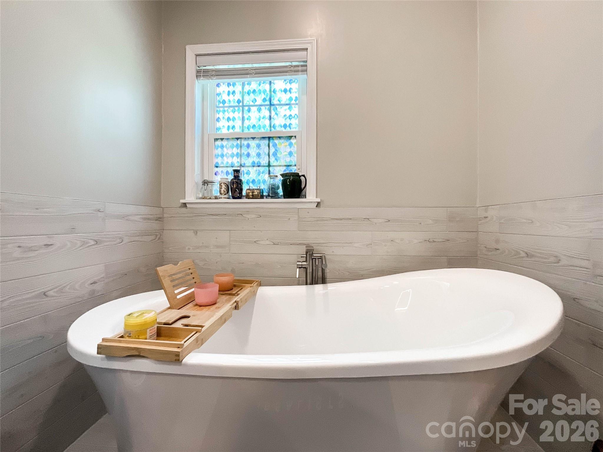 7706 Davis Road — Waxhaw