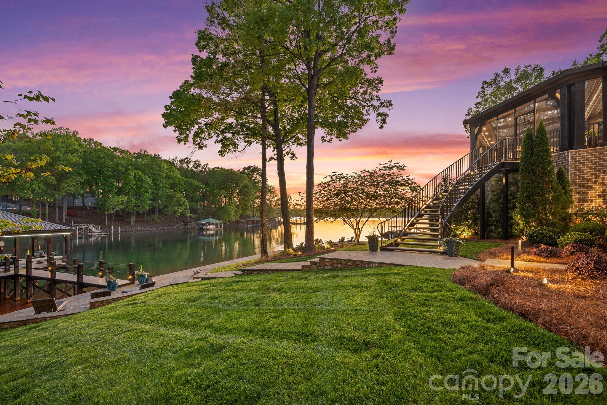 448 Stonemarker Road — Mooresville