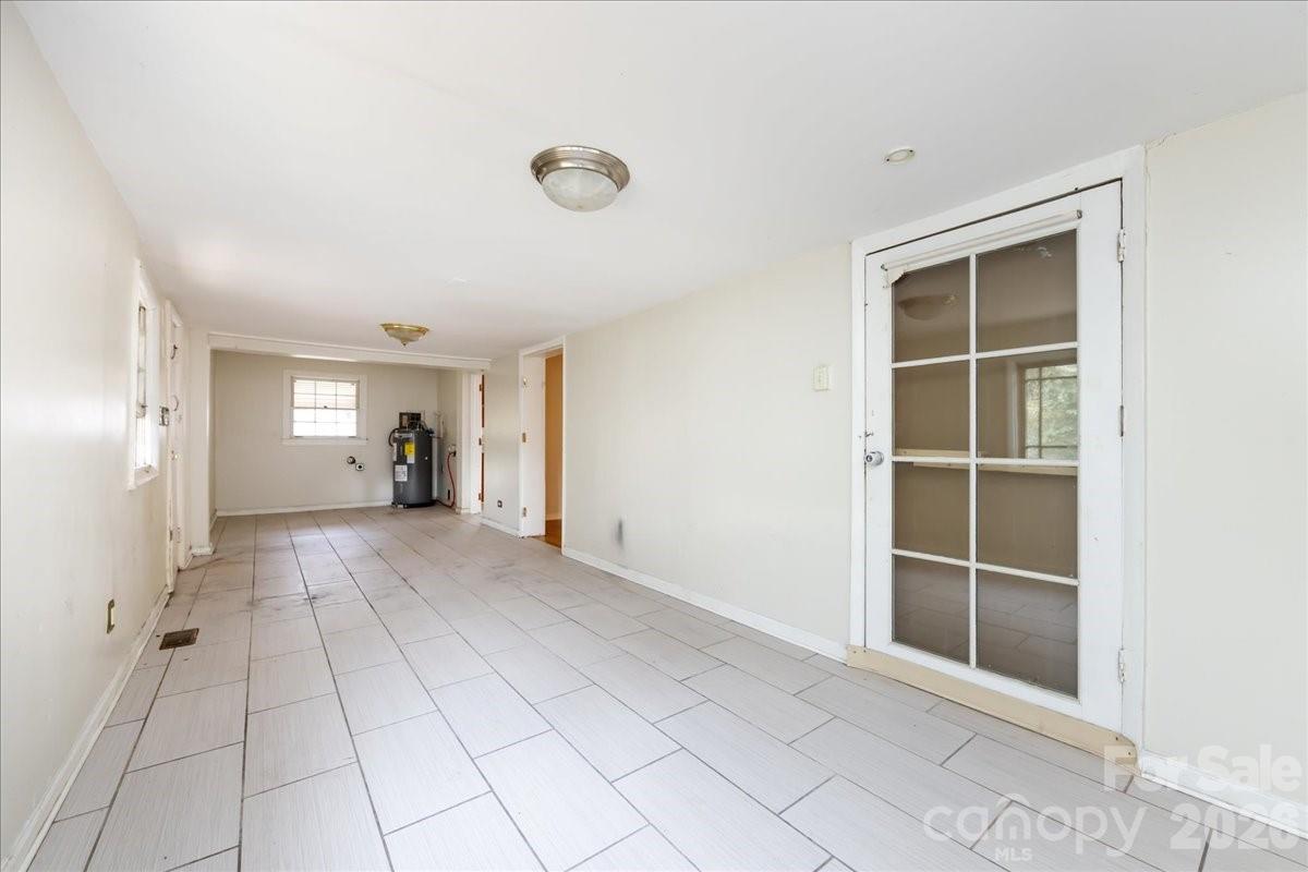1628 Eastway Drive — Charlotte