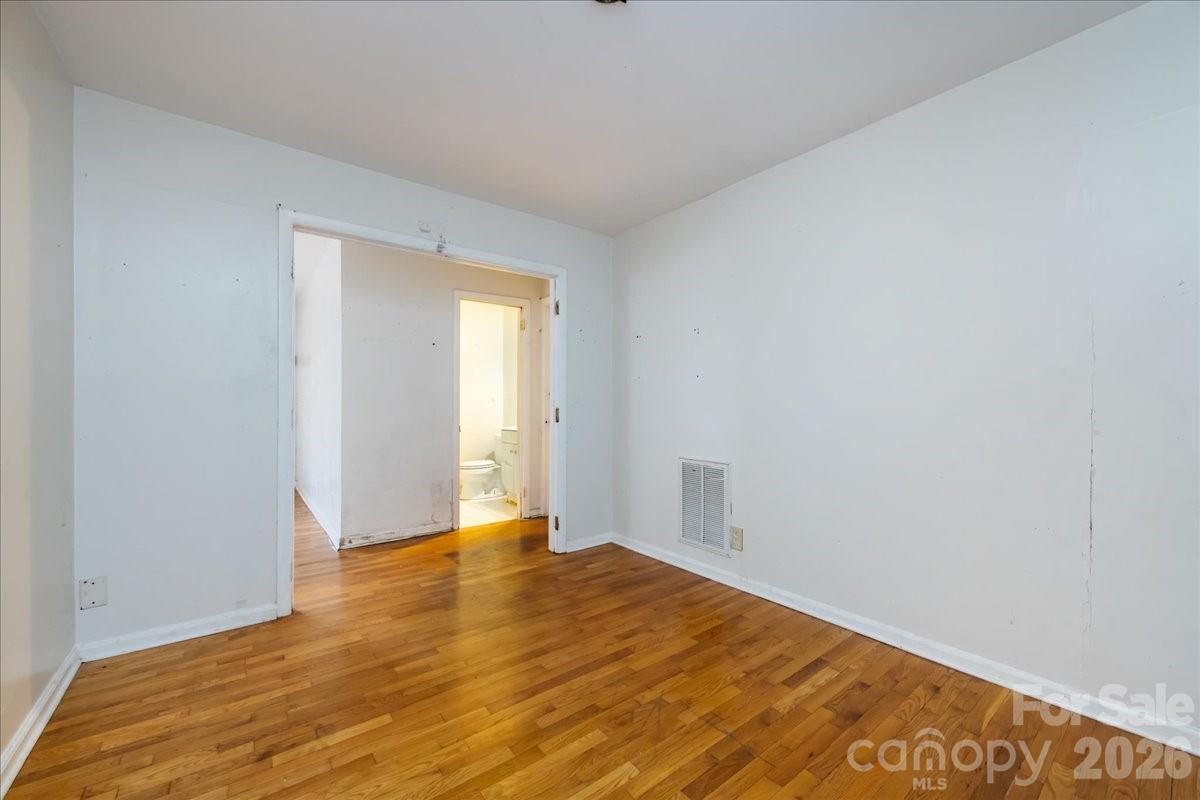 1628 Eastway Drive — Charlotte