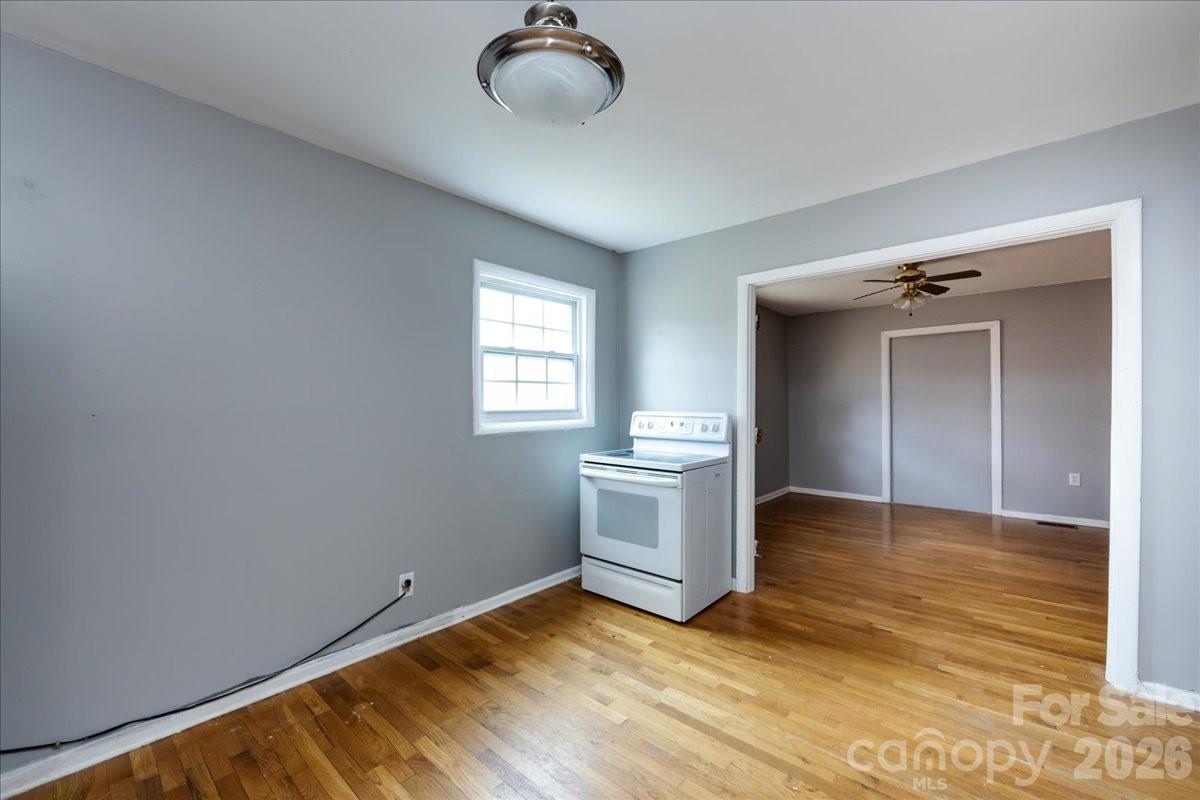 1628 Eastway Drive — Charlotte