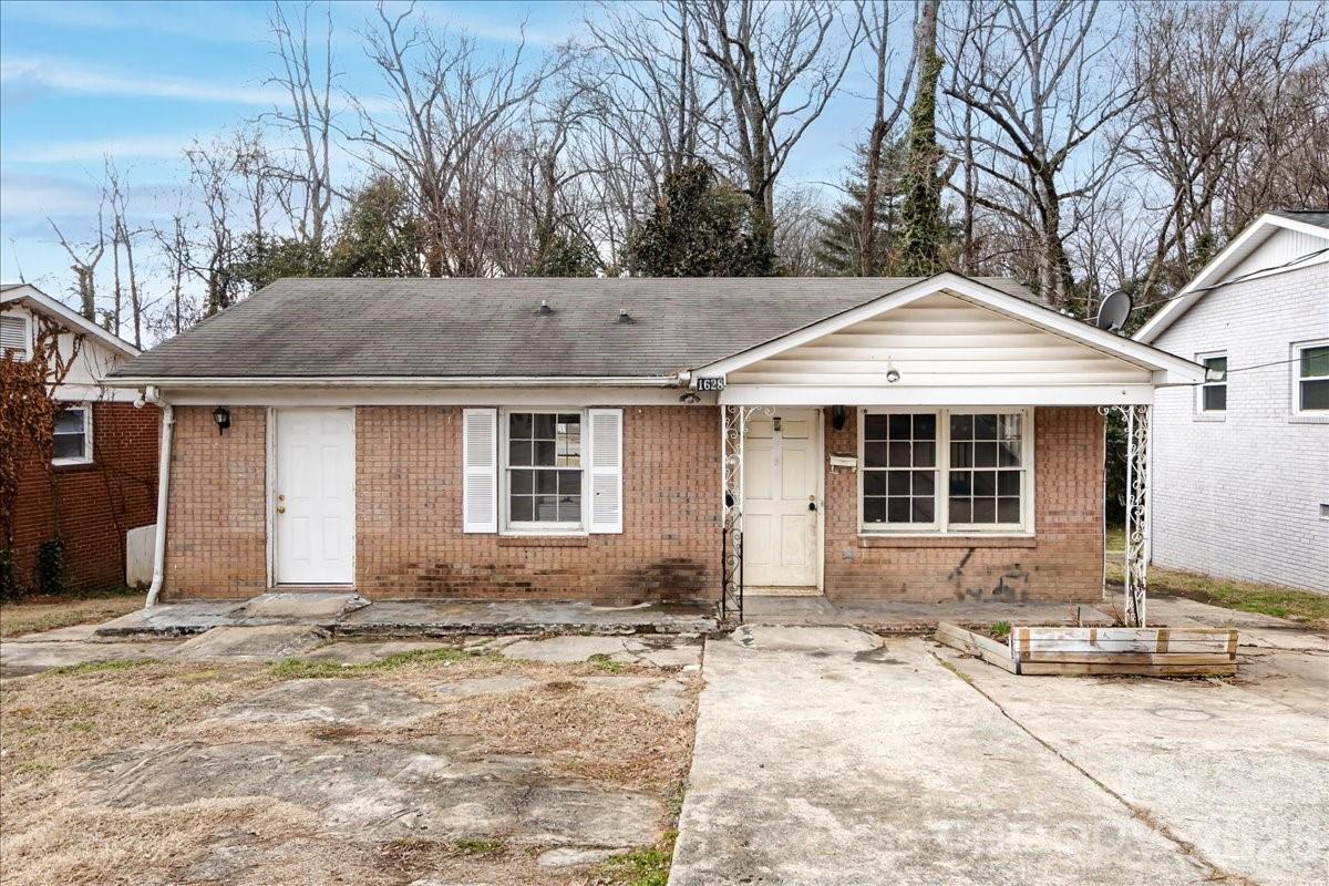 1628 Eastway Drive — Charlotte