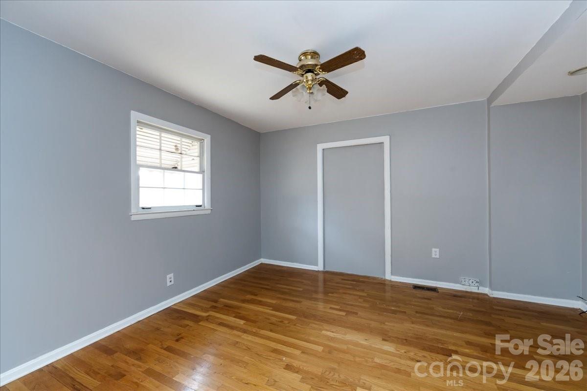1628 Eastway Drive — Charlotte