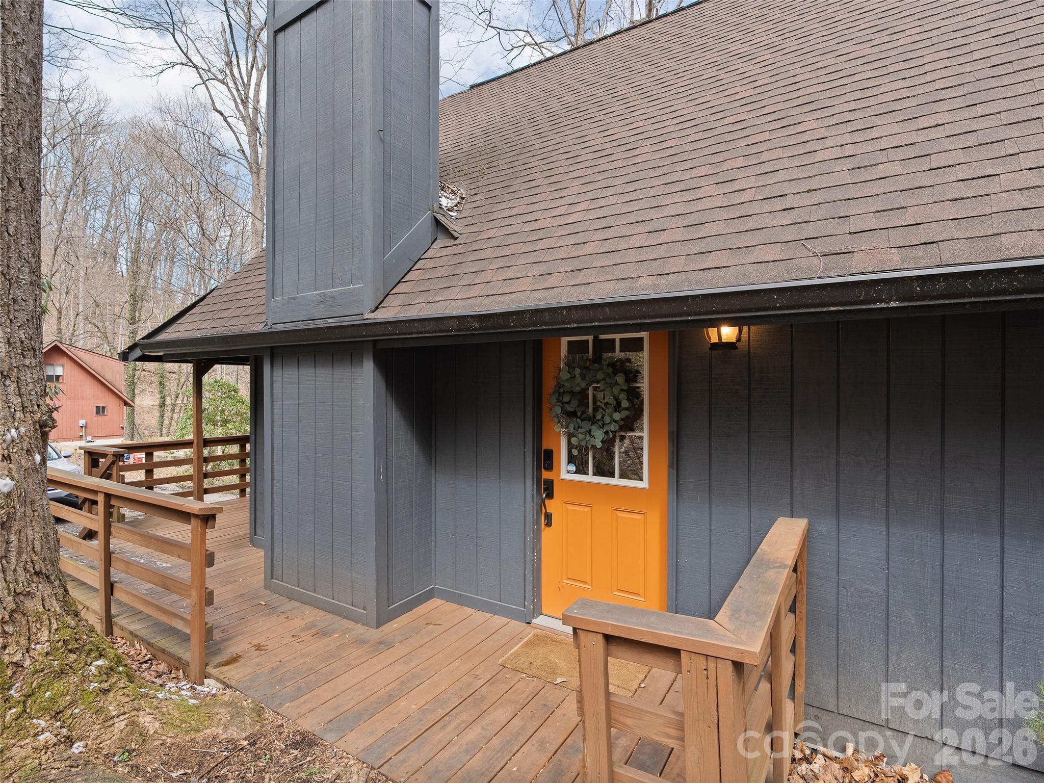 34 Fernbrook Road — Maggie Valley